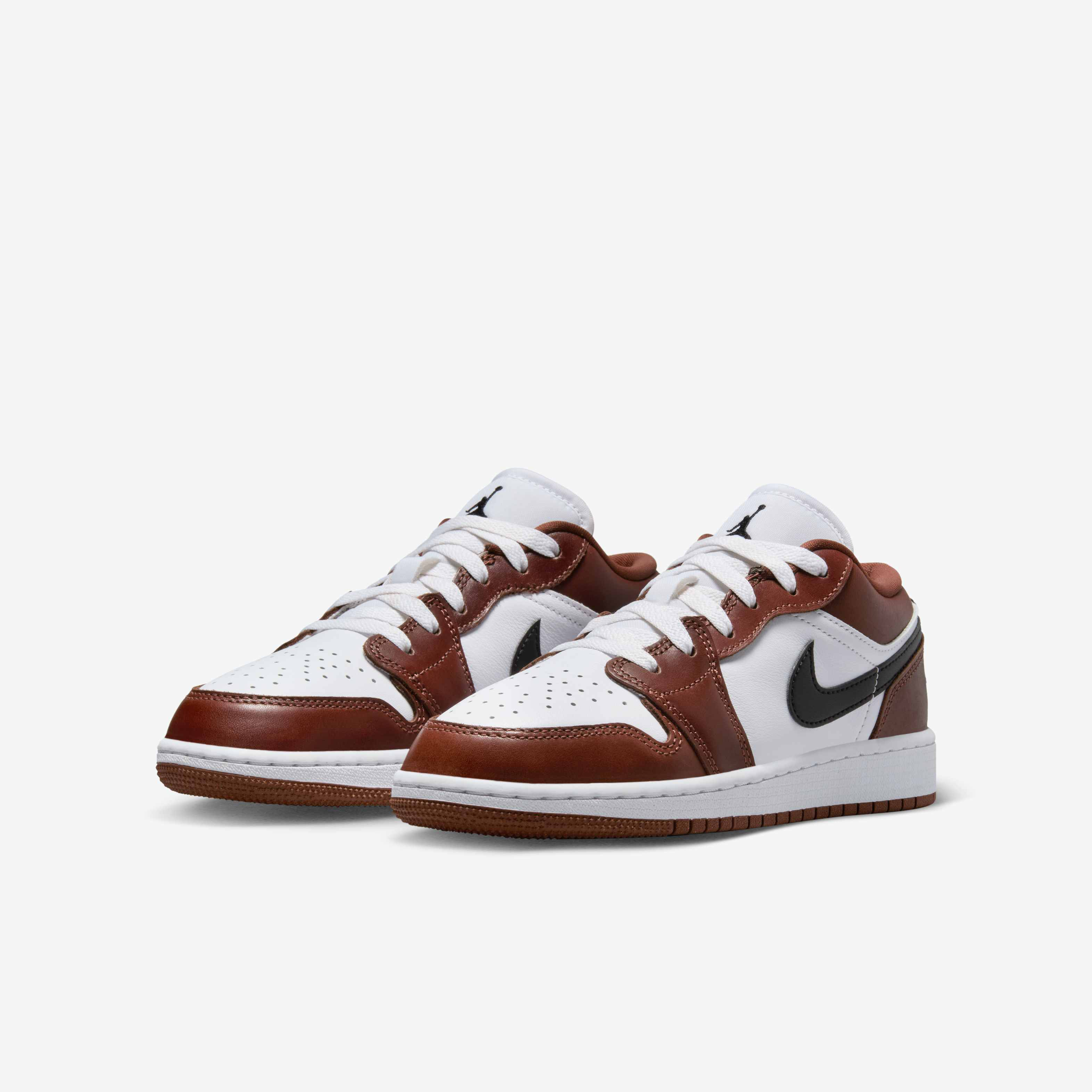 Air Jordan 1 Low SE image number 4