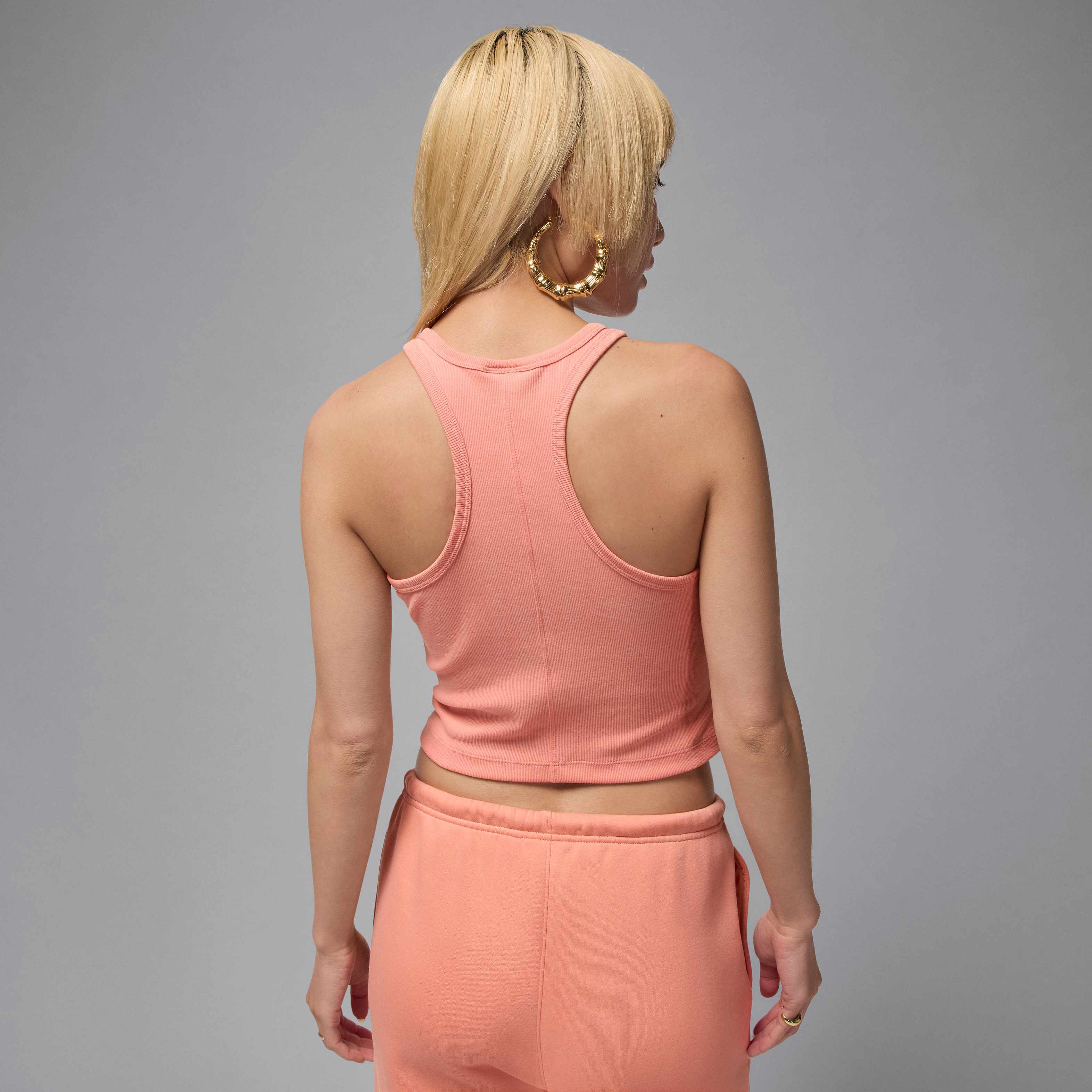 Jordan Essentials image number 1