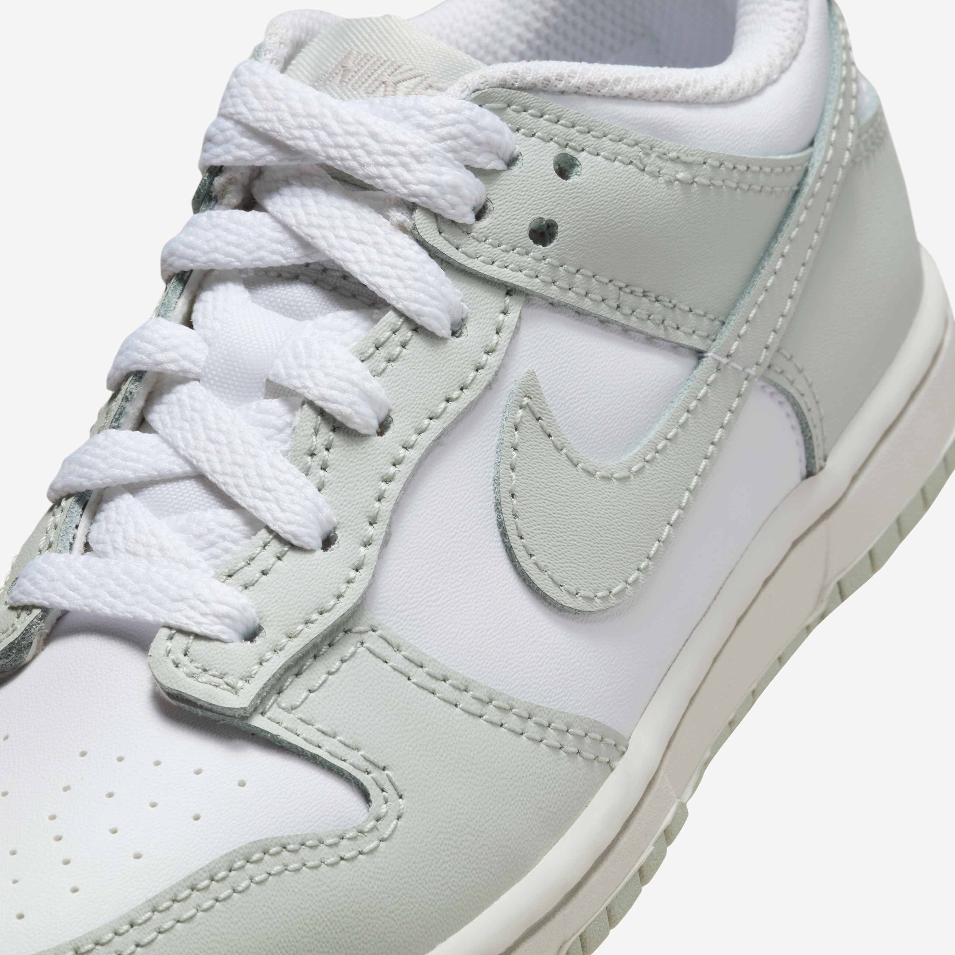Nike Dunk Low image number 6