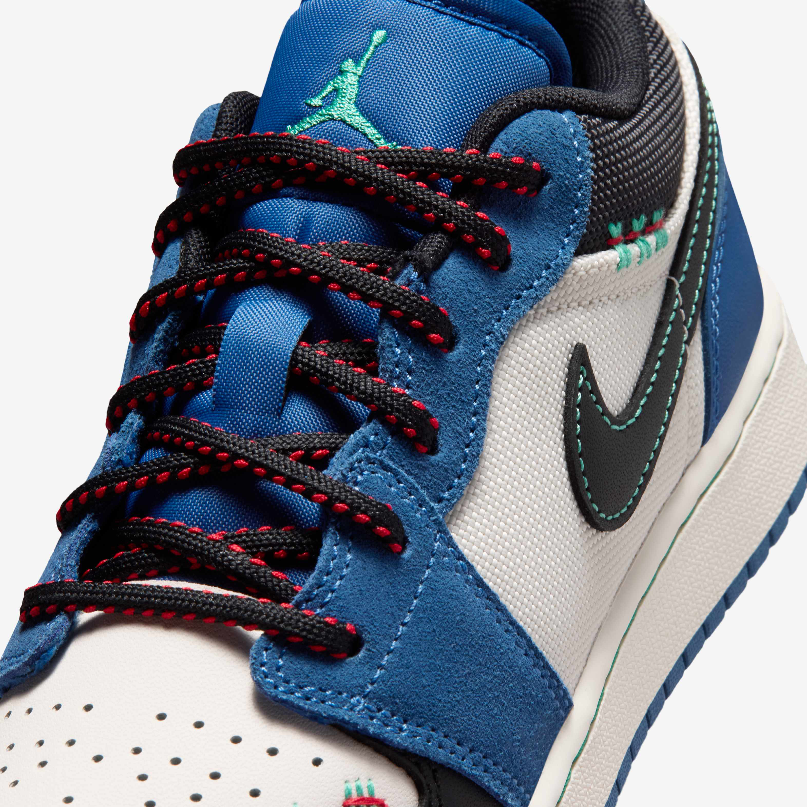 Air Jordan 1 Low SE image number 6