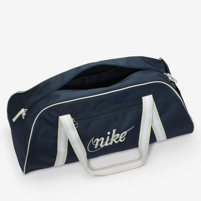 نايكي جيم كلوب image number 4 نايكي جيم كلوب image number 4