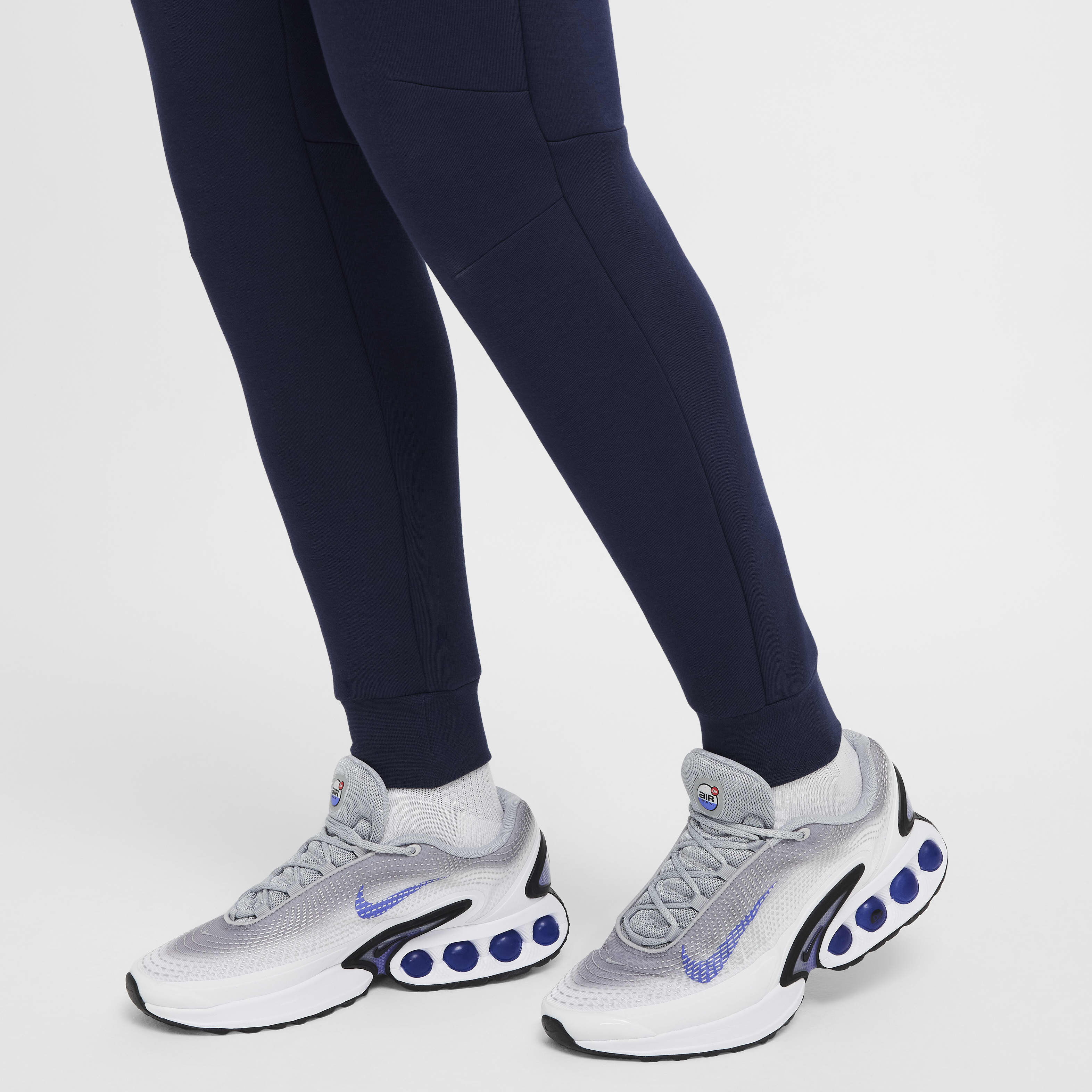 Nike Tech image number 6