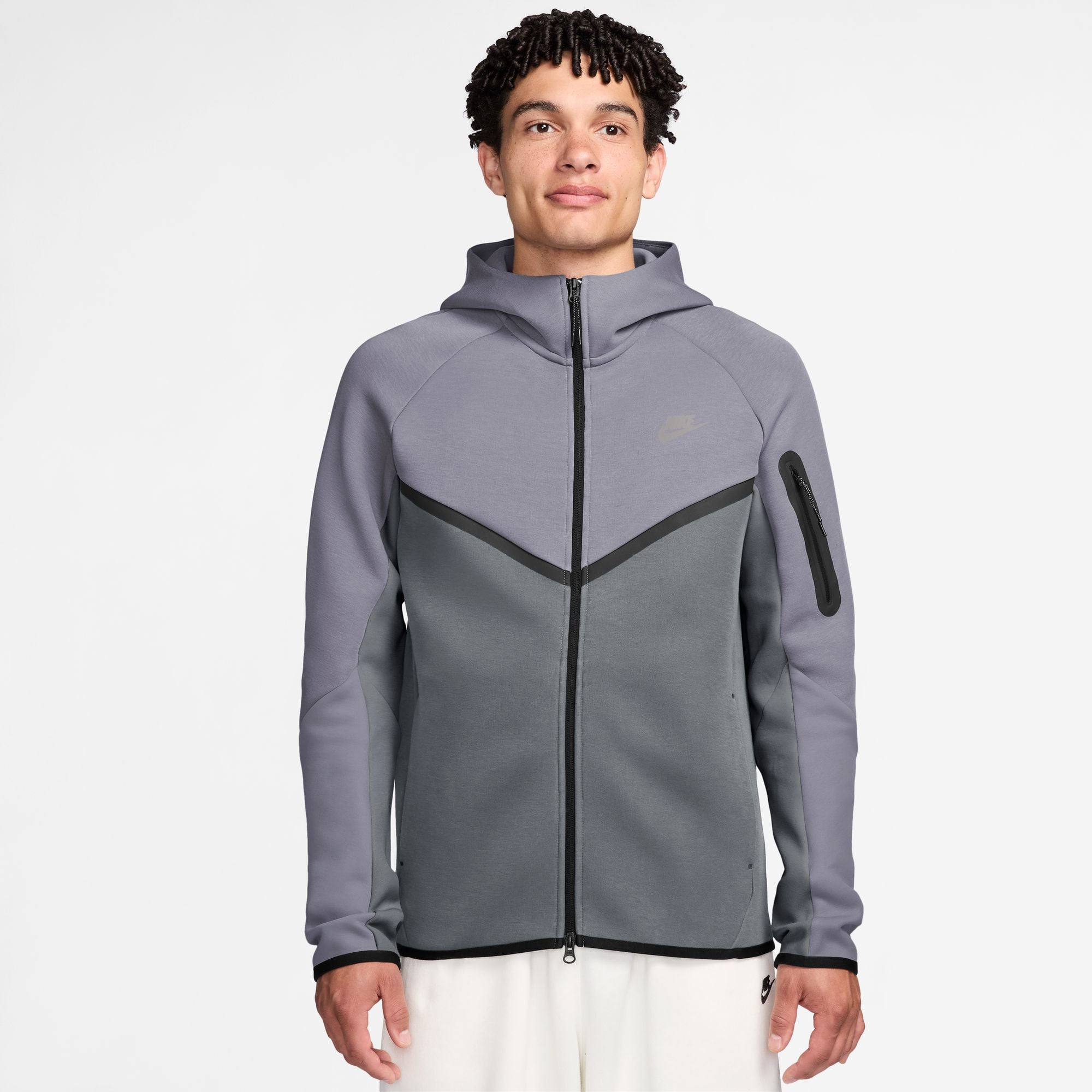 Nike Tech image number 0