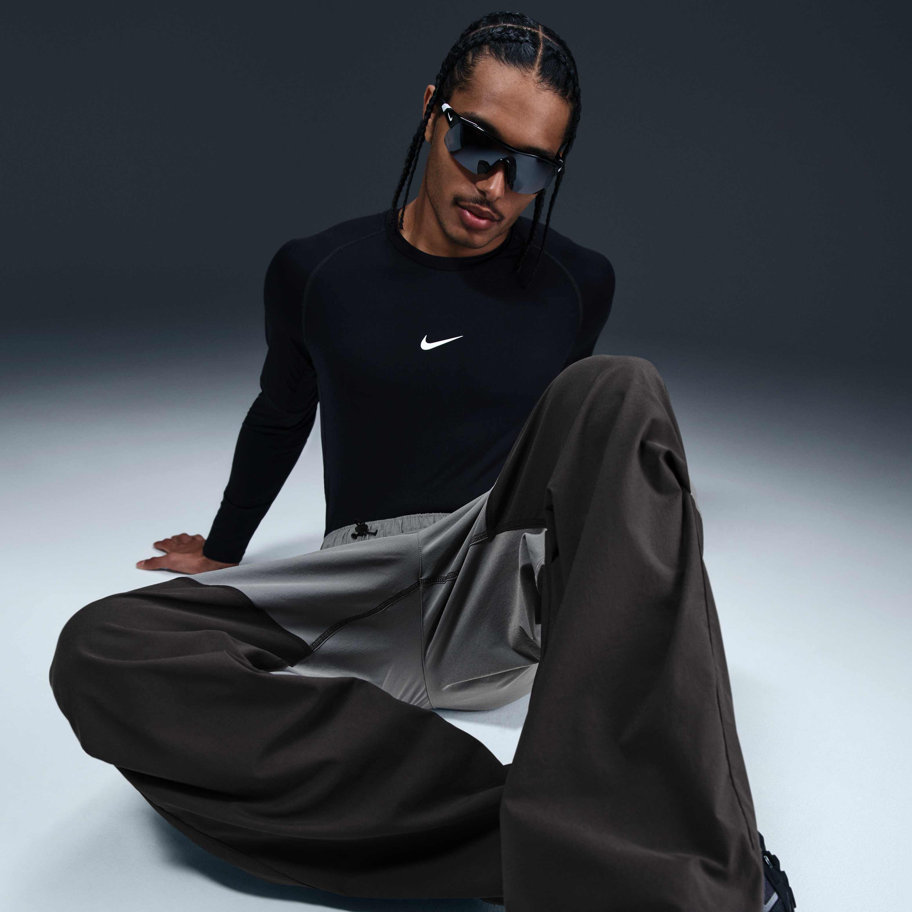 N.K Buy Nike Tech Men's Woven Oversized Trousers - Cool Grey