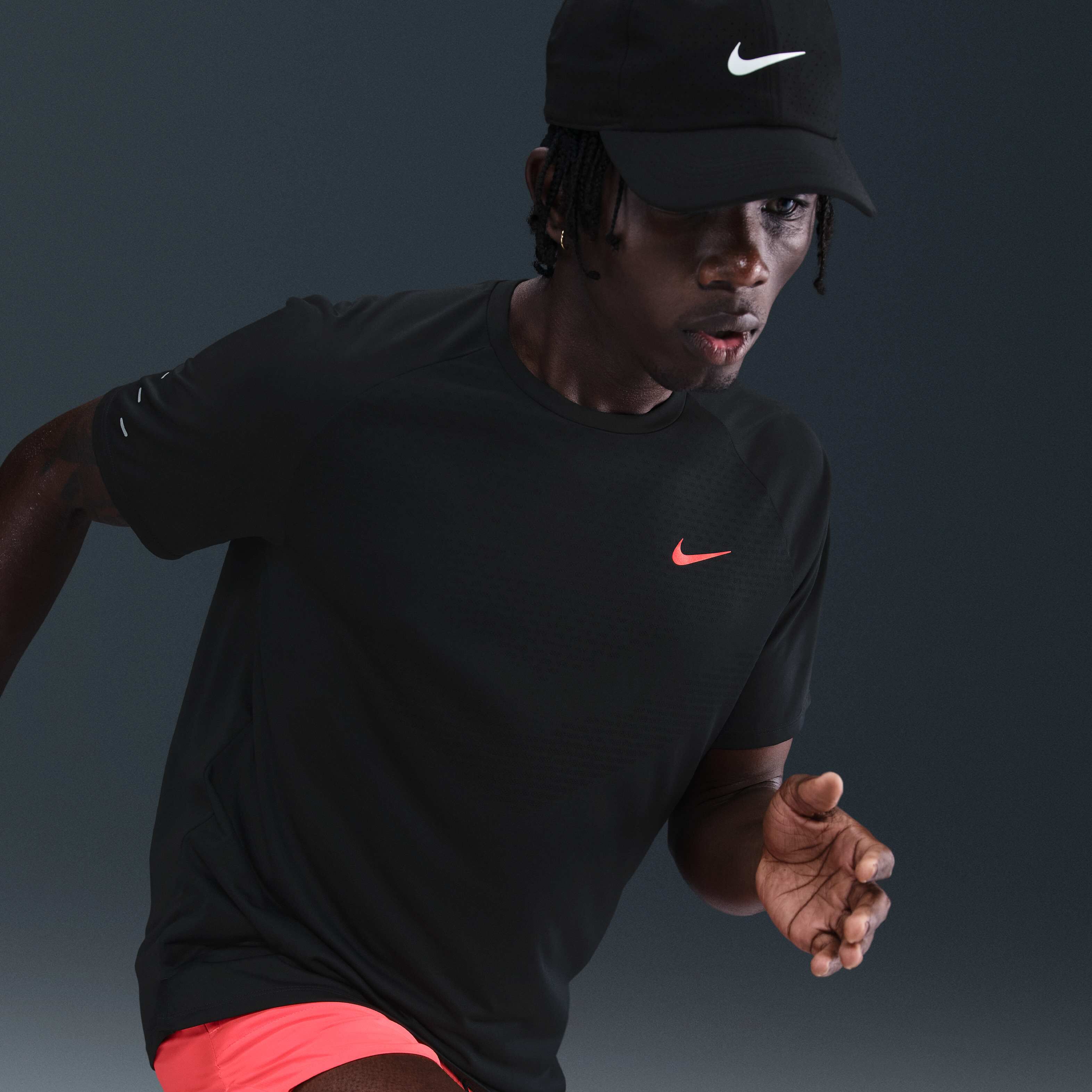 نايكي سترايد image number 2