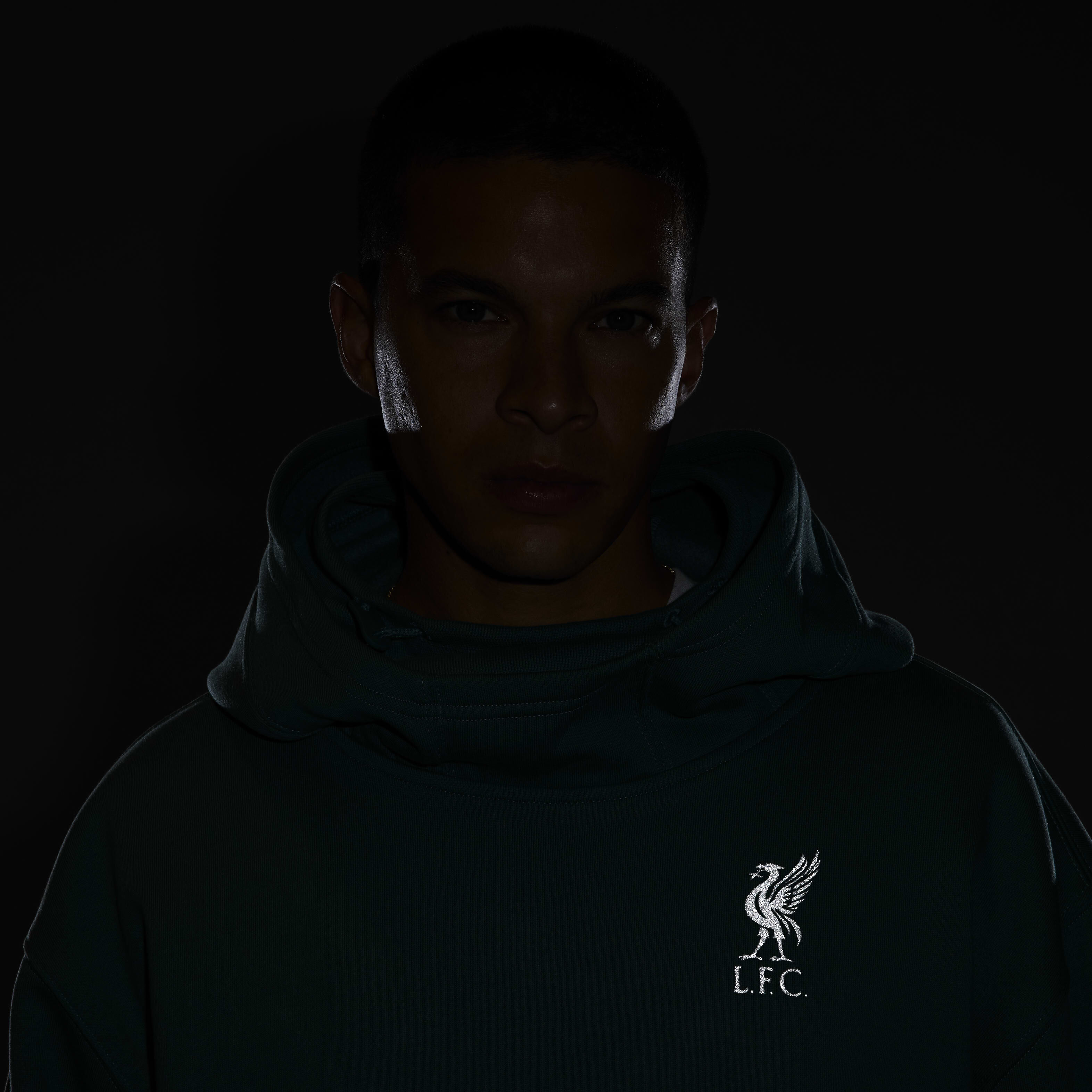 Liverpool F.C. Tech Pack image number 10
