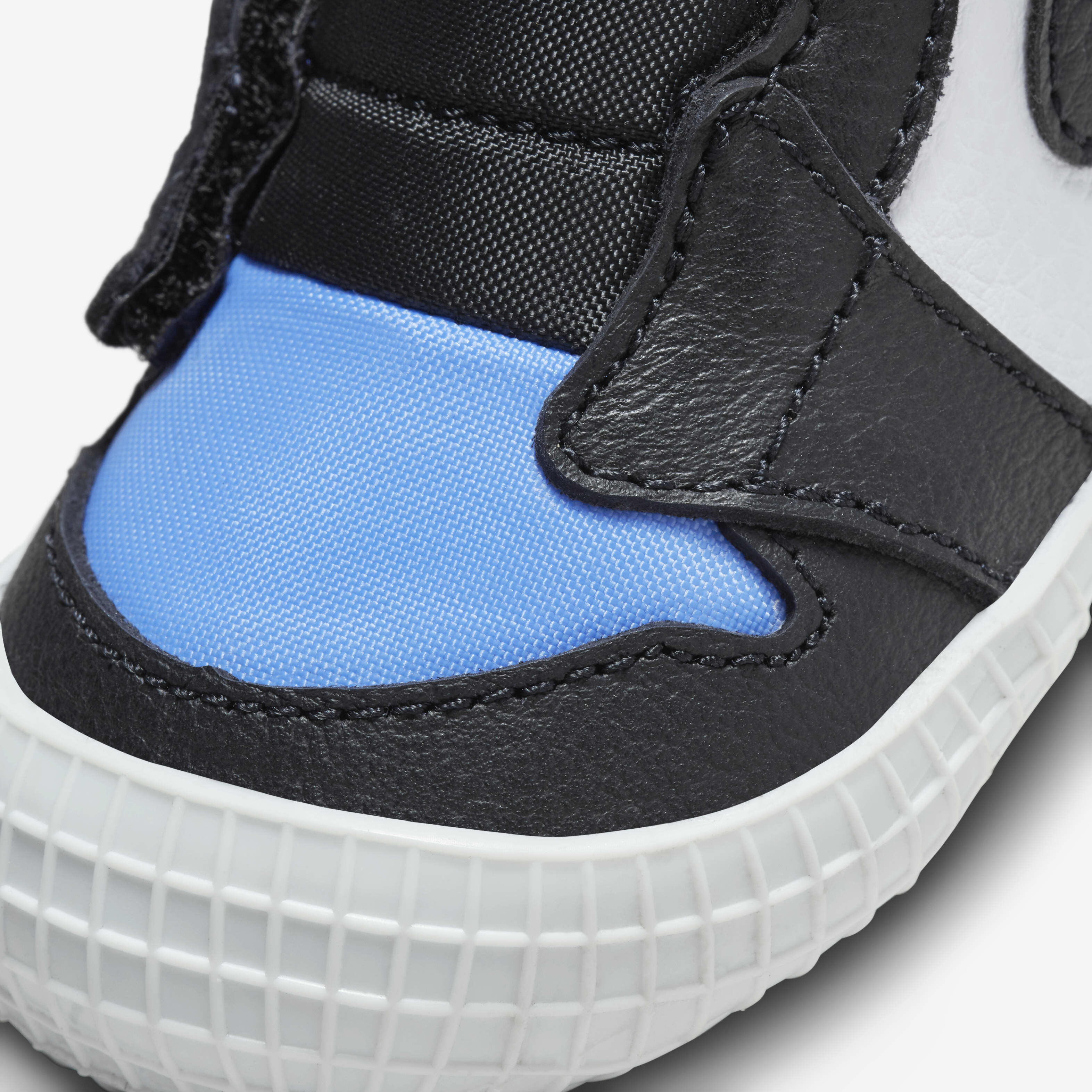 جوردن 1 image number 6