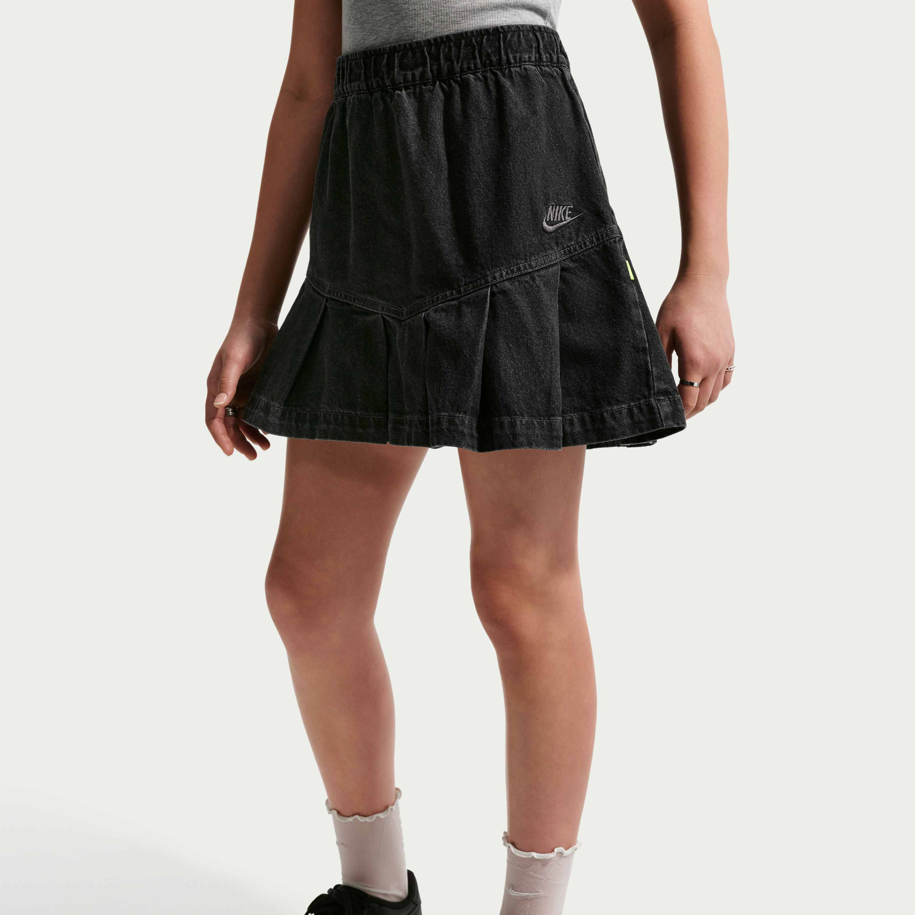 Nike Sportswear image number 1