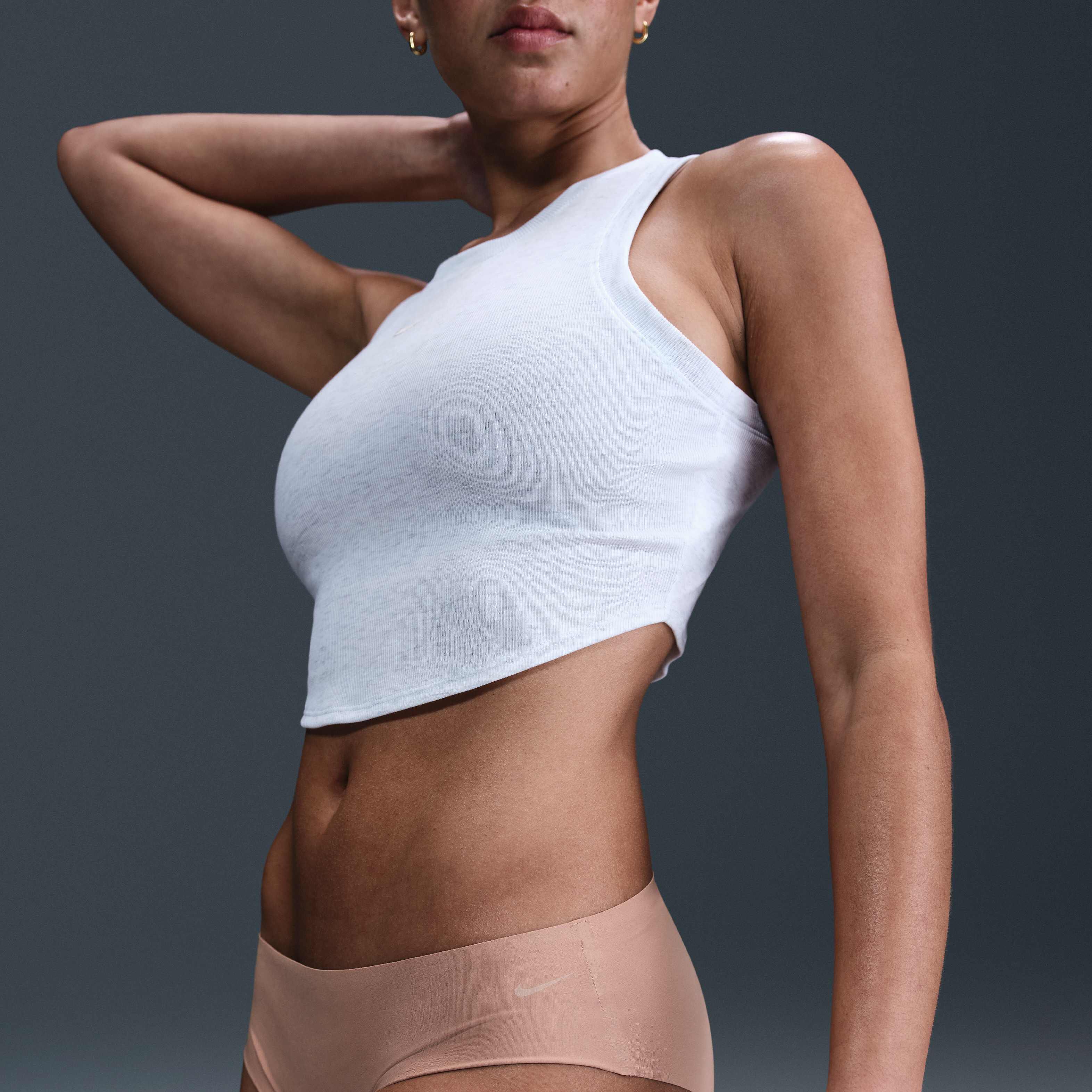 Nike Leak Protection: Period image number 4