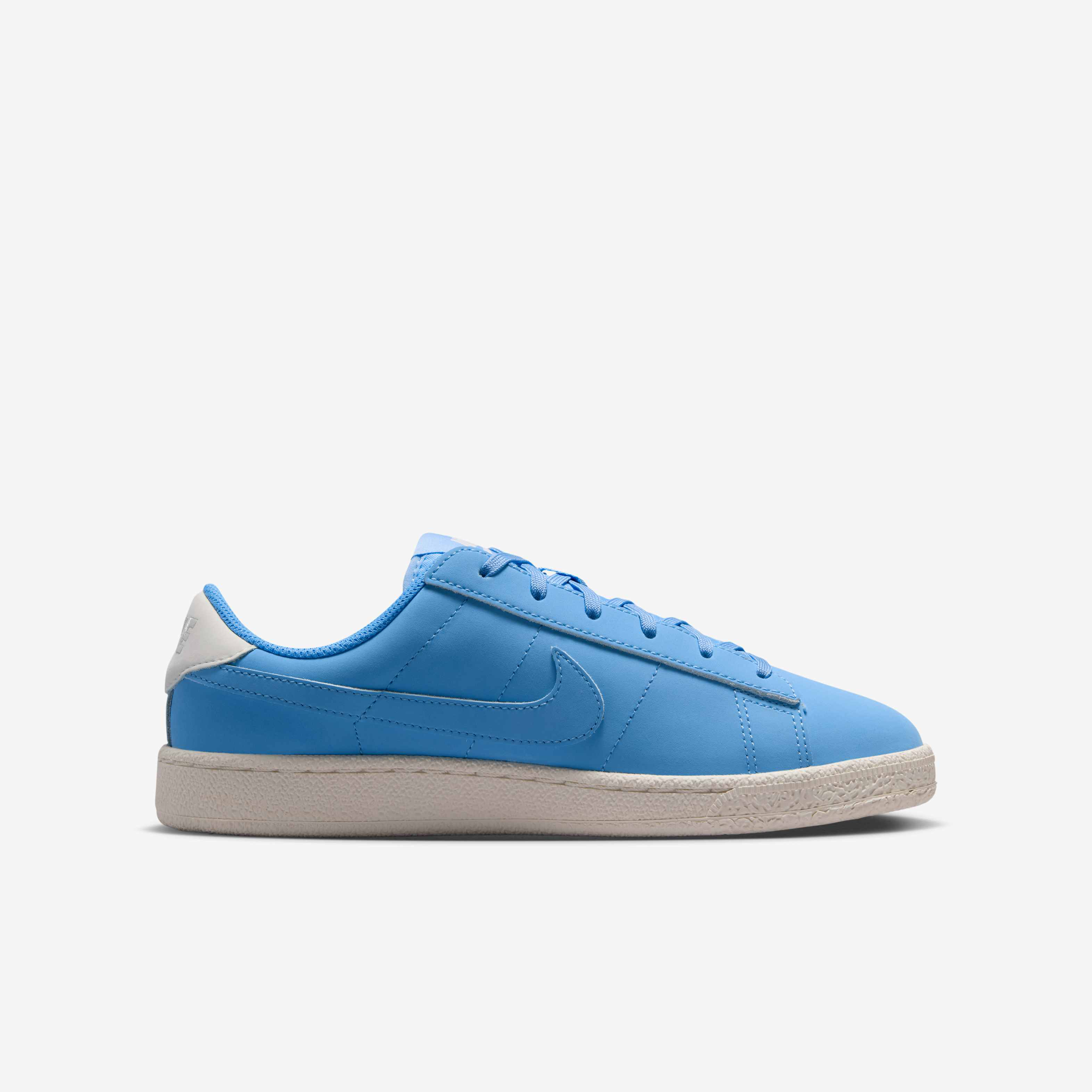Nike Tennis Classic image number 2