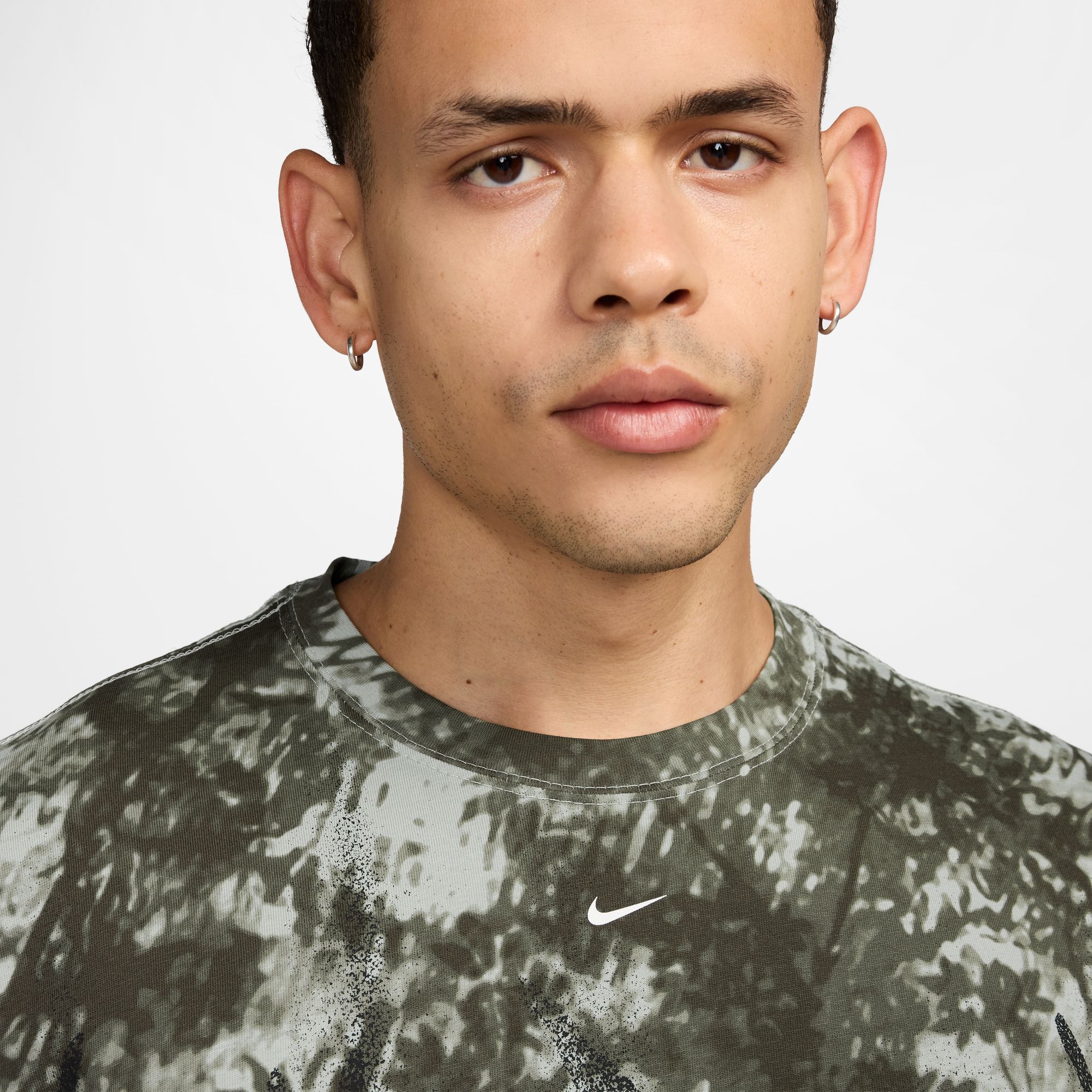 Zoom image