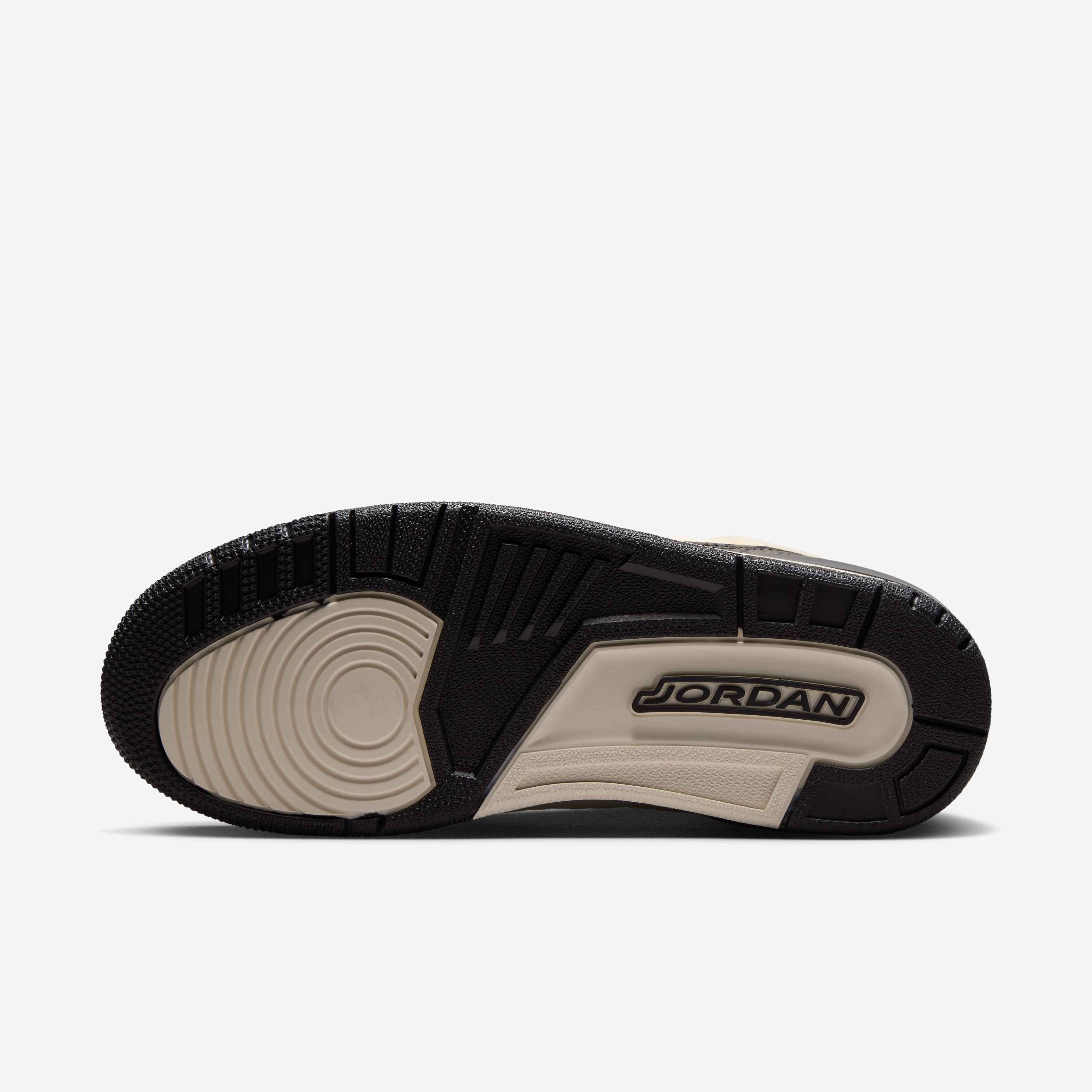 Jordan Spizike Low image number 1