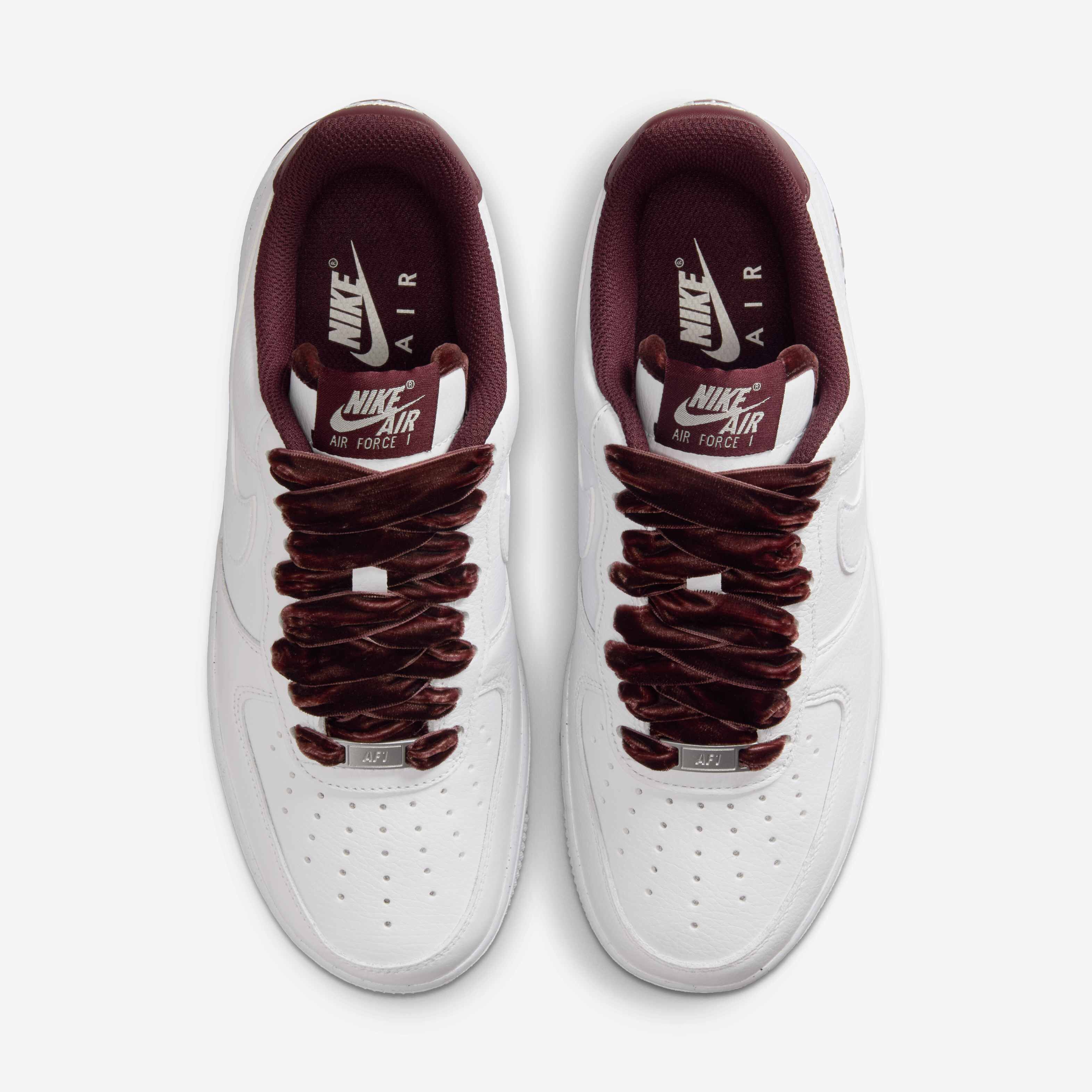 نايكي اير فورس 1 '07 فينتج image number 3