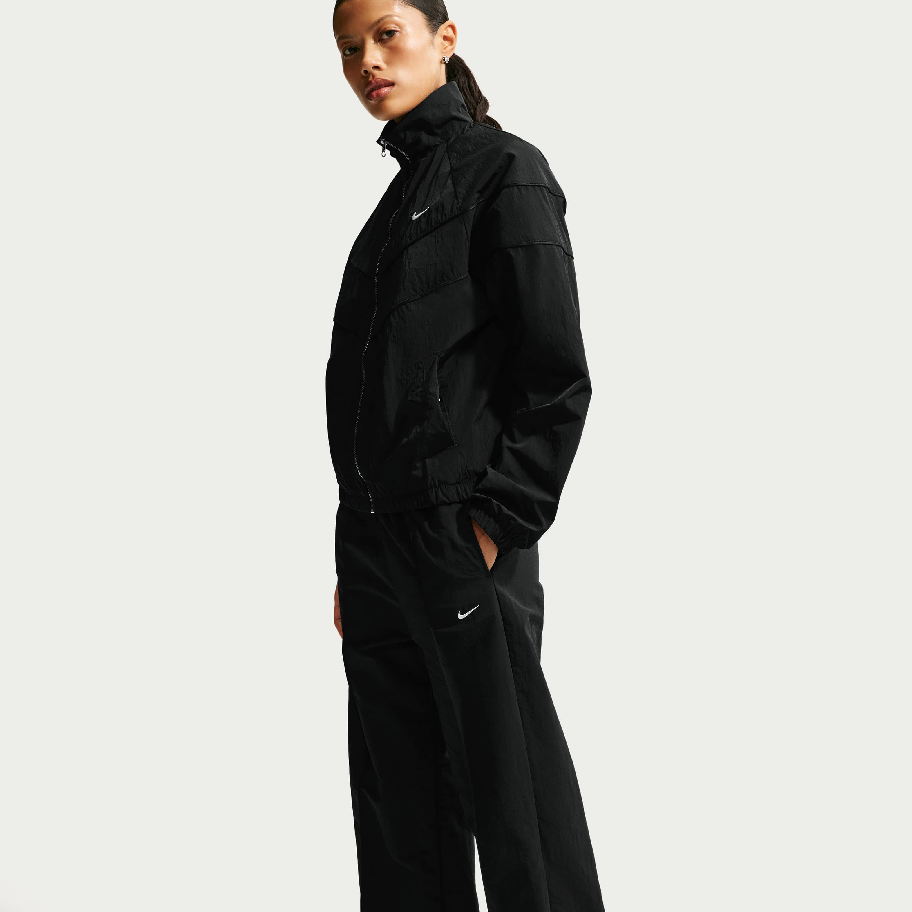 Nike Sportswear Everything Wovens image number 3