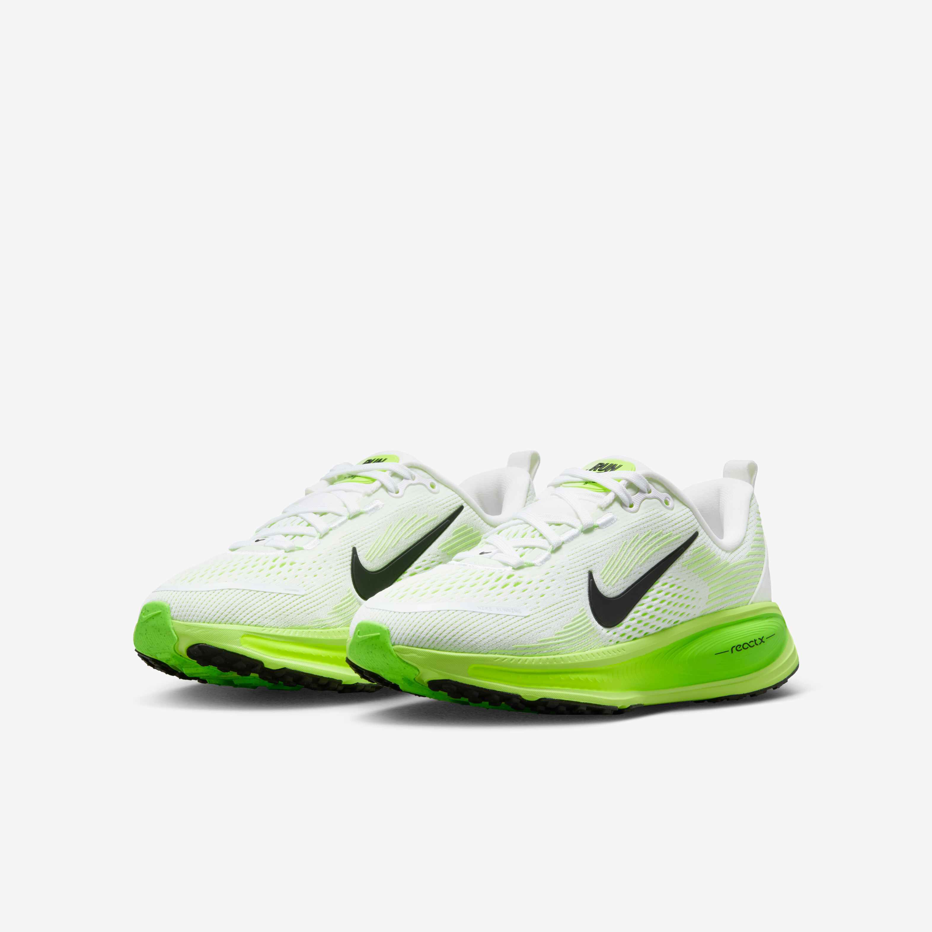 Nike Vomero 18 image number 4