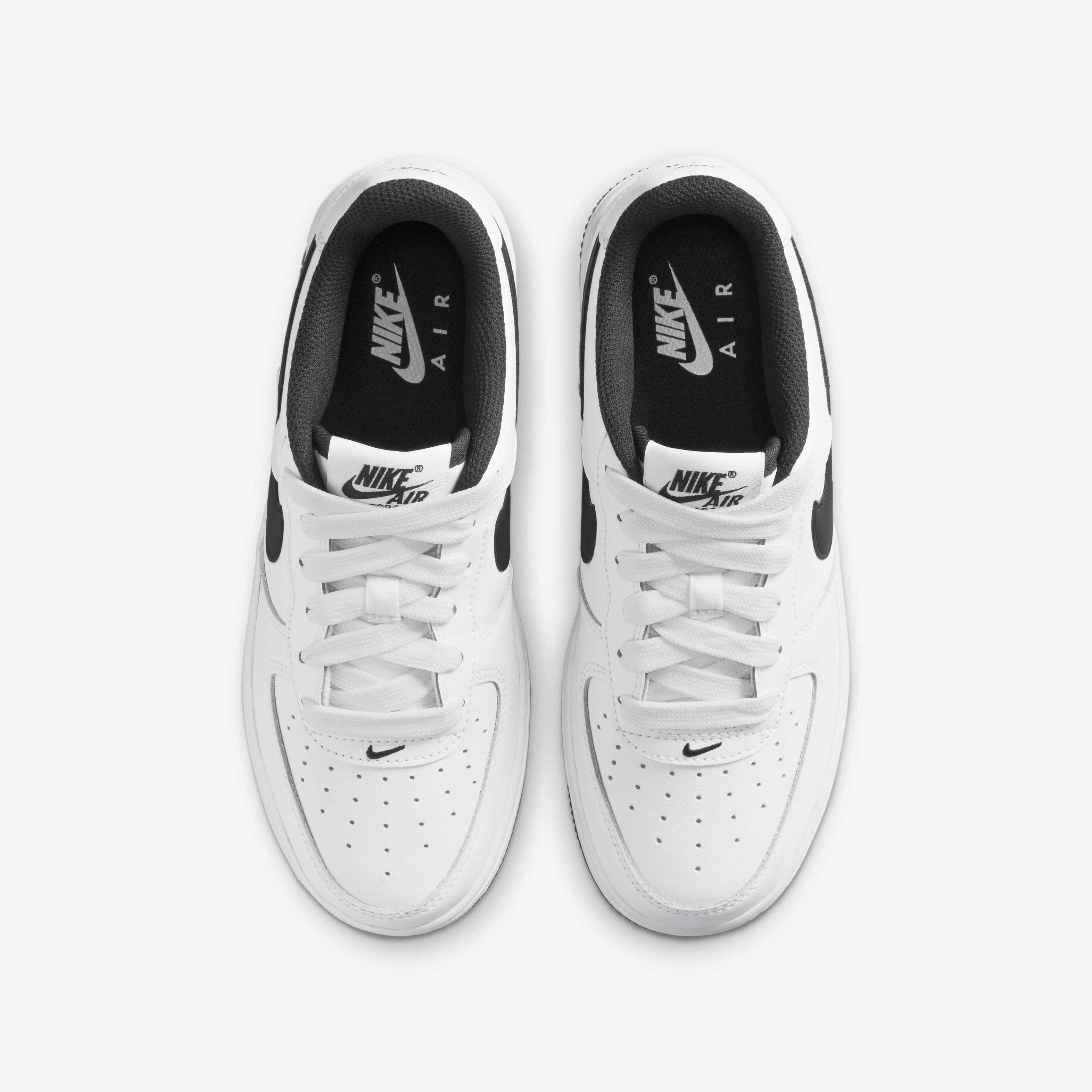 Nike Air Force 1 LV8 image number 3