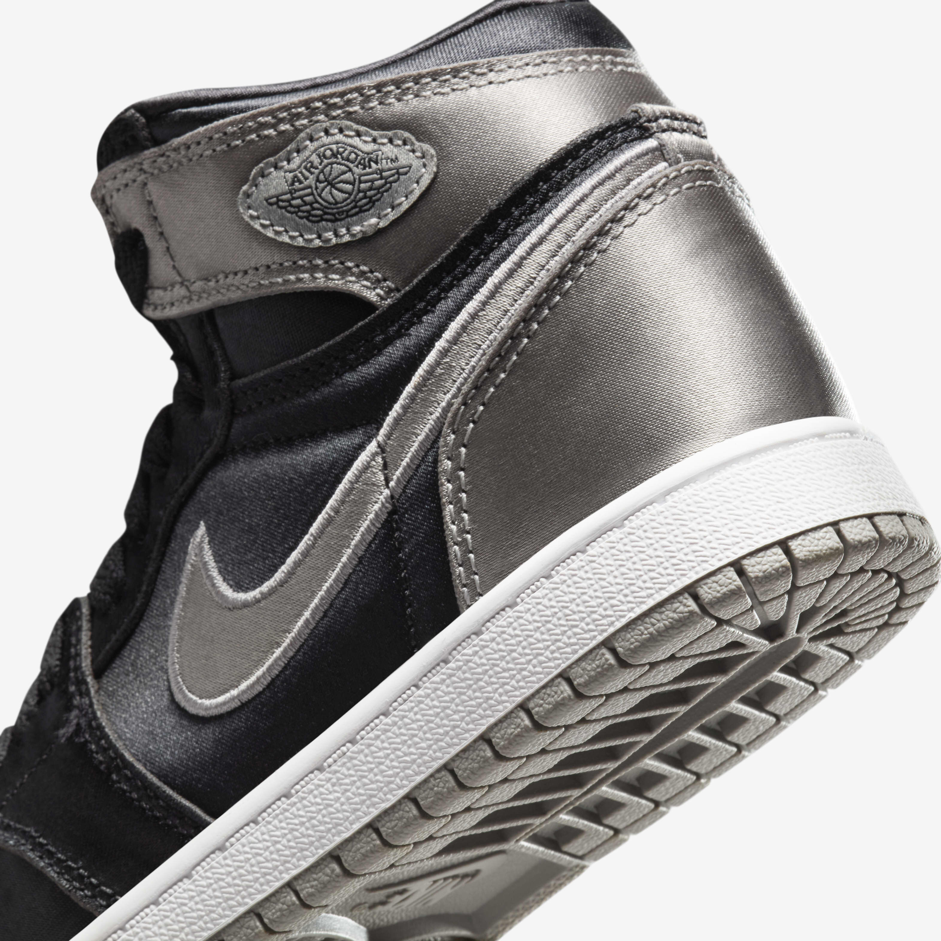 Jordan 1 Retro High OG image number 7