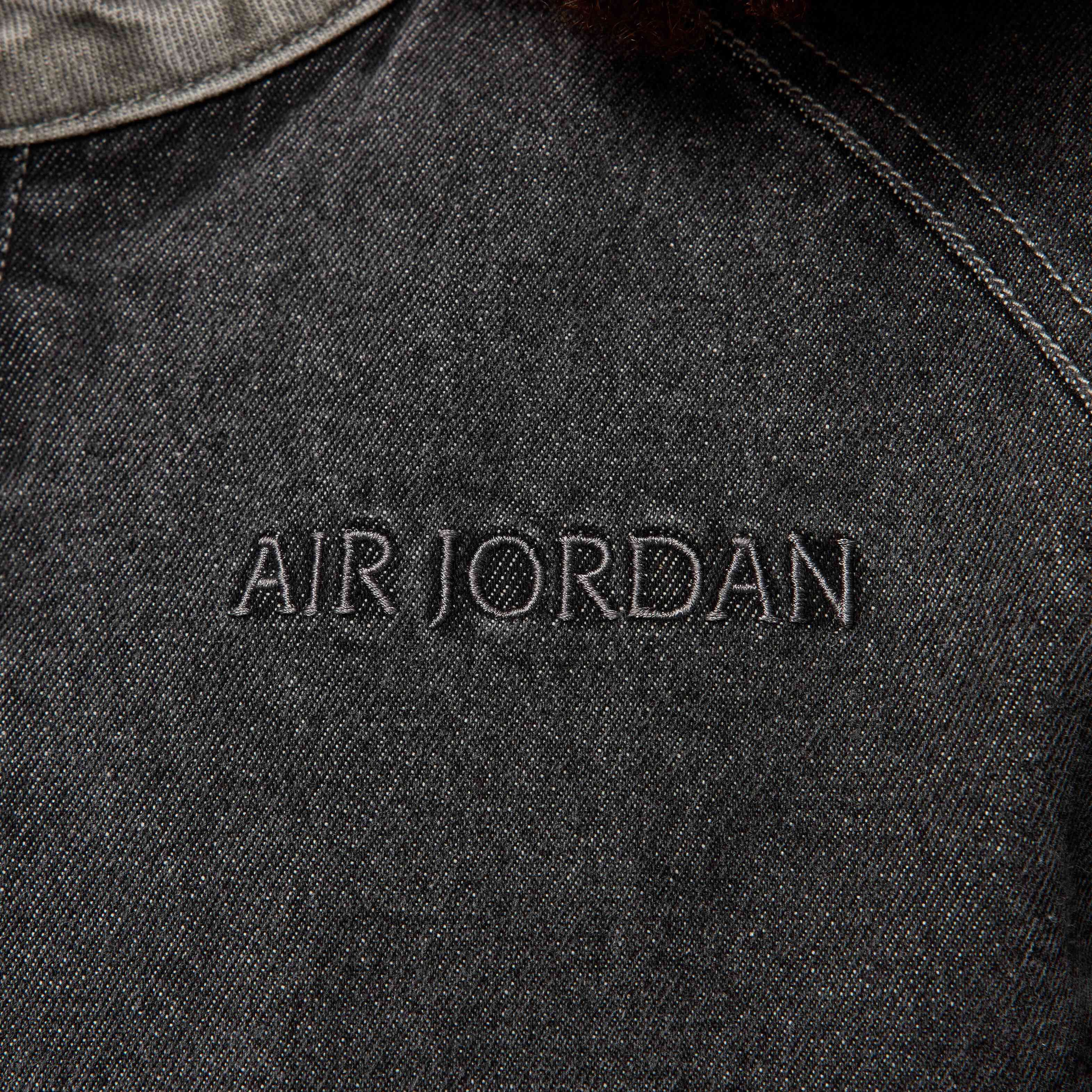 Air Jordan image number 3