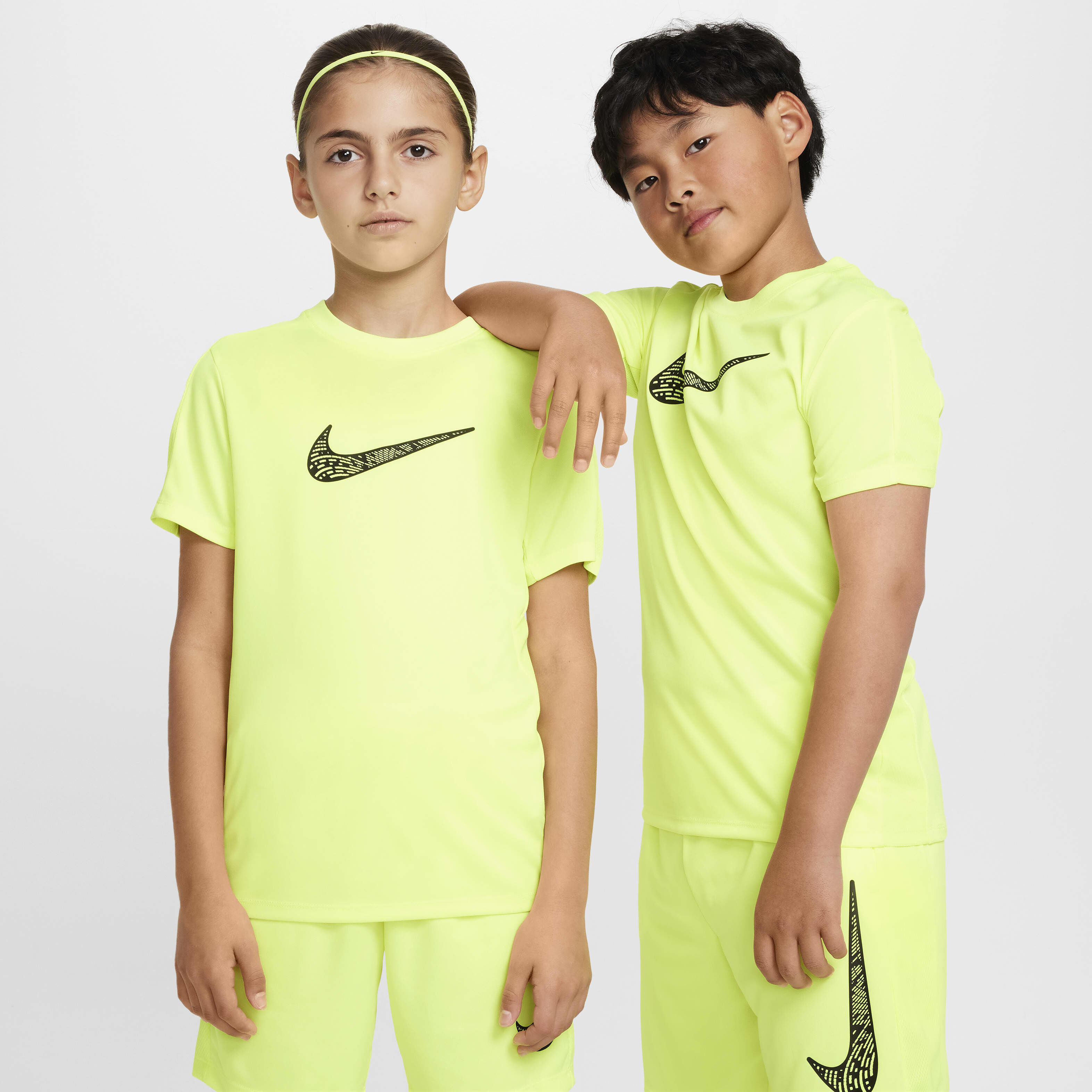 Buy Nike Trophy23