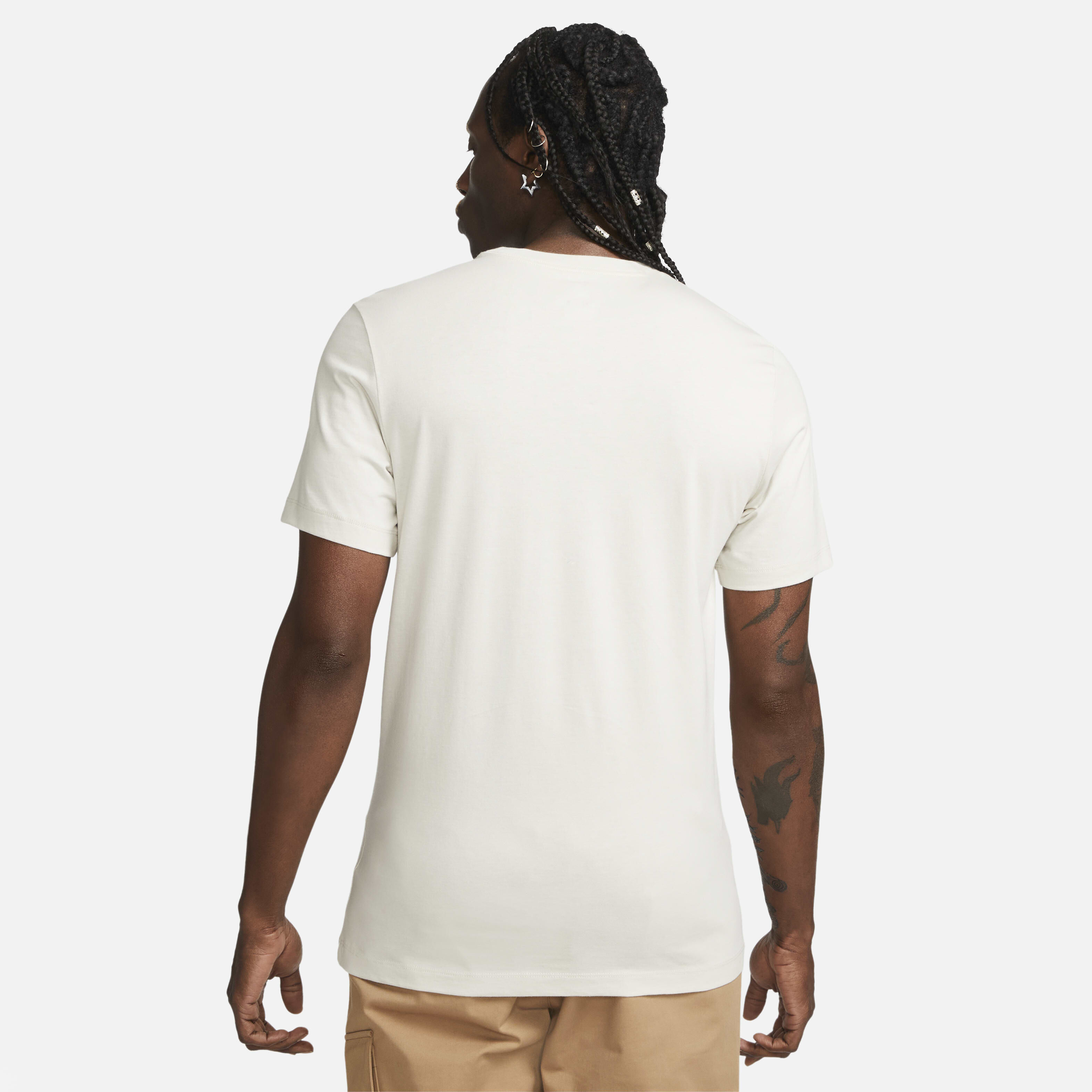 Sportswear Club Tee image number 1