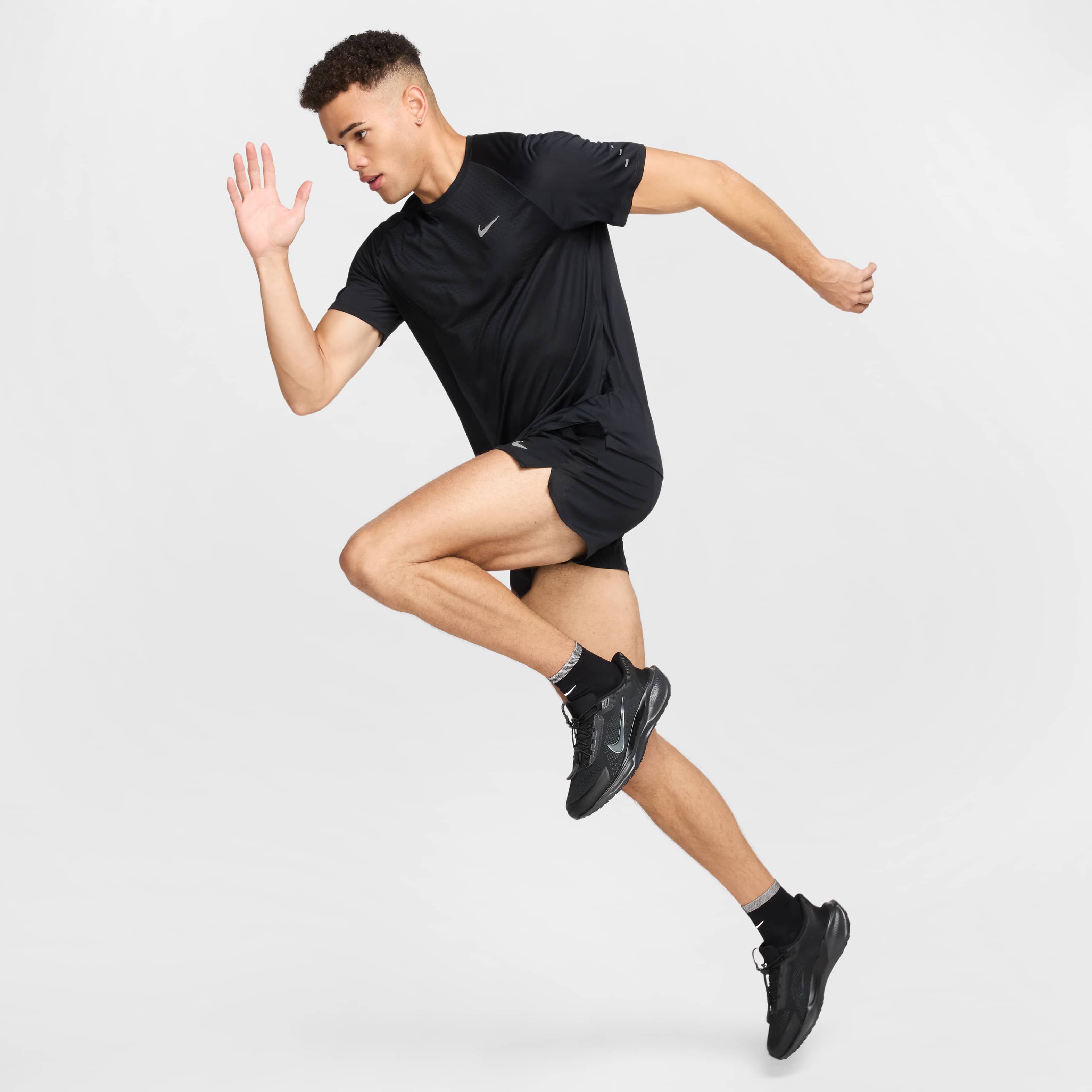 Nike Stride image number 6