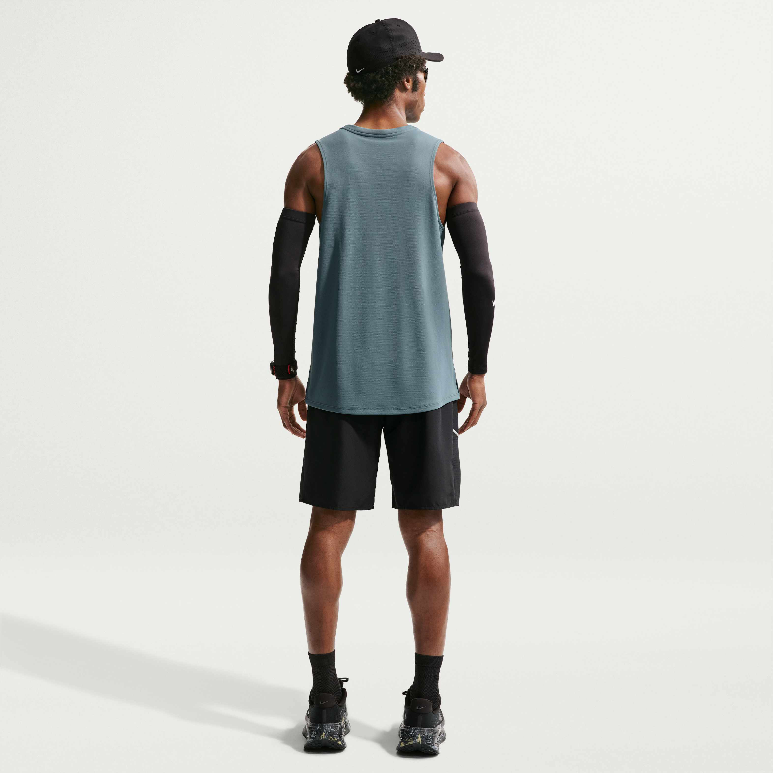 Nike Miler image number 4