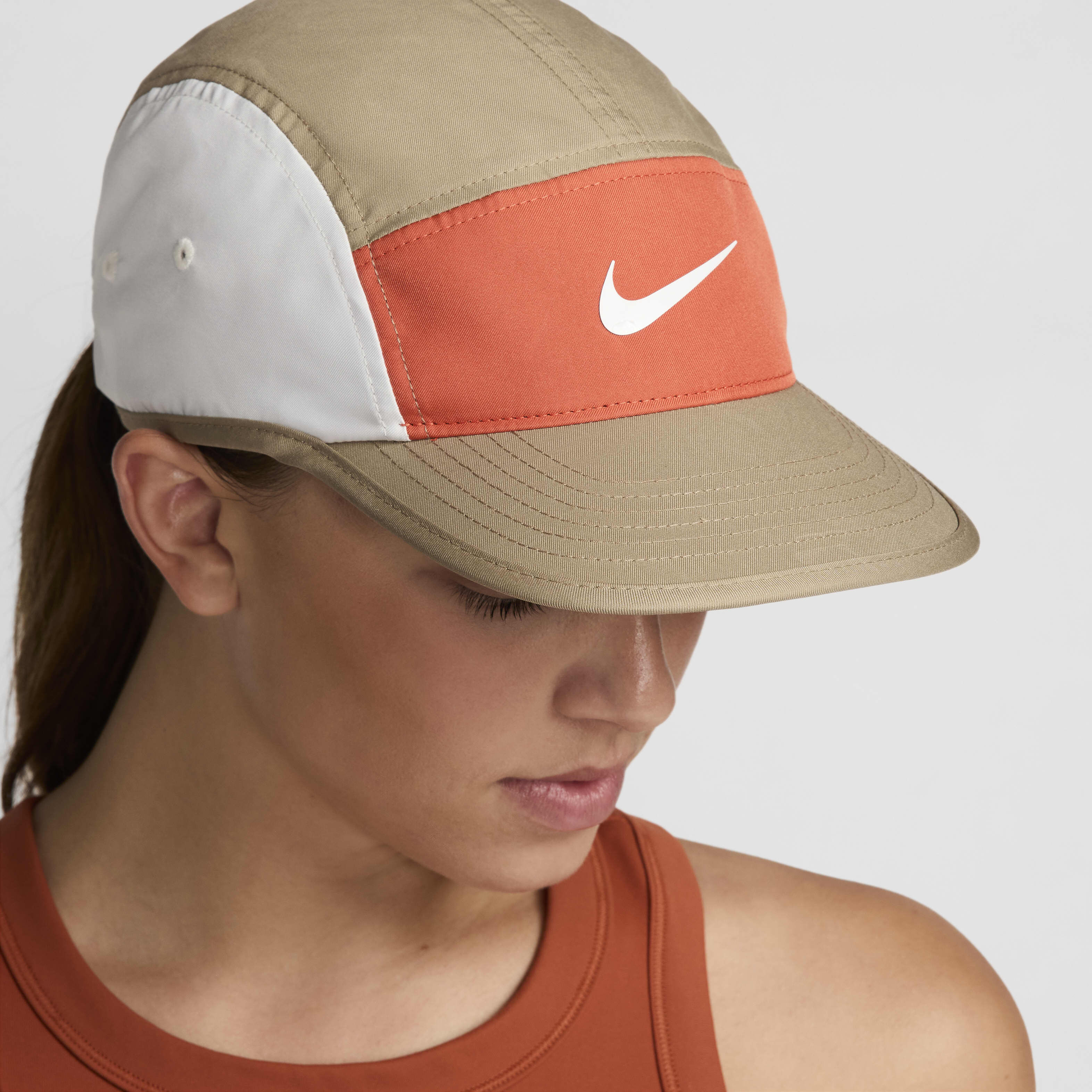 Nike swoosh cap womens shop
