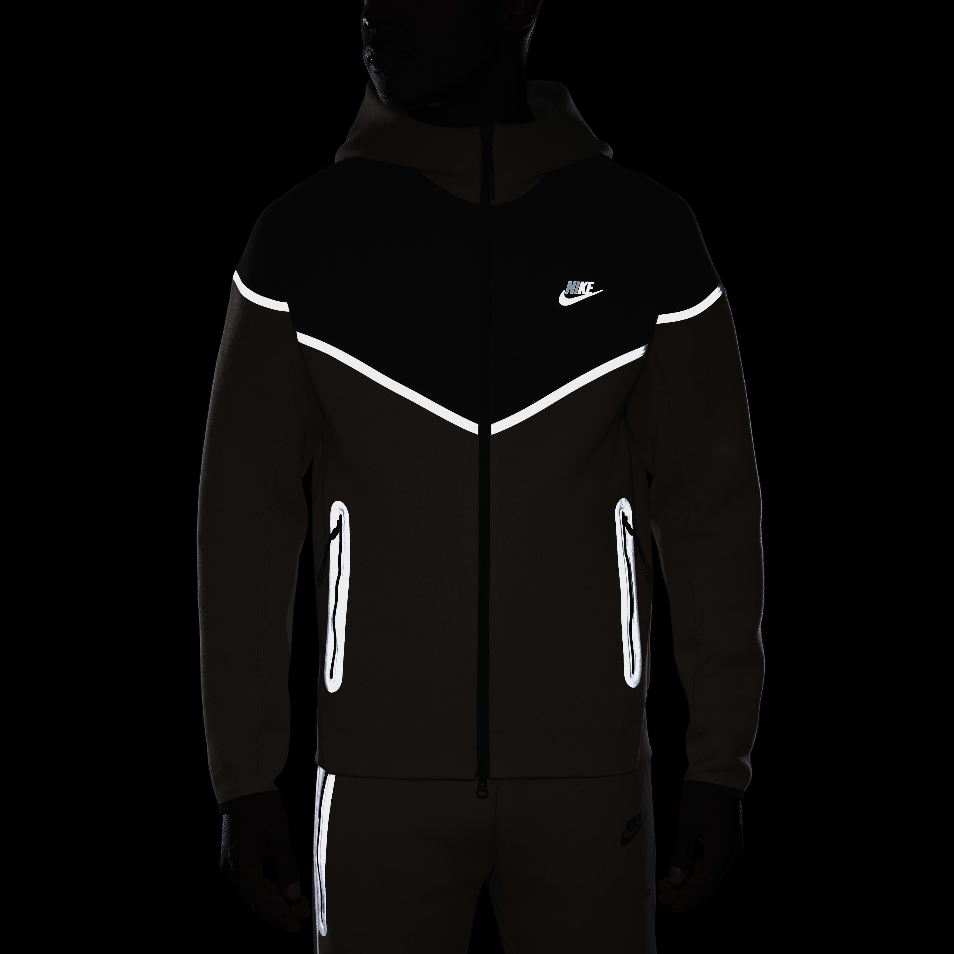 Nike Tech Windrunner image number 8