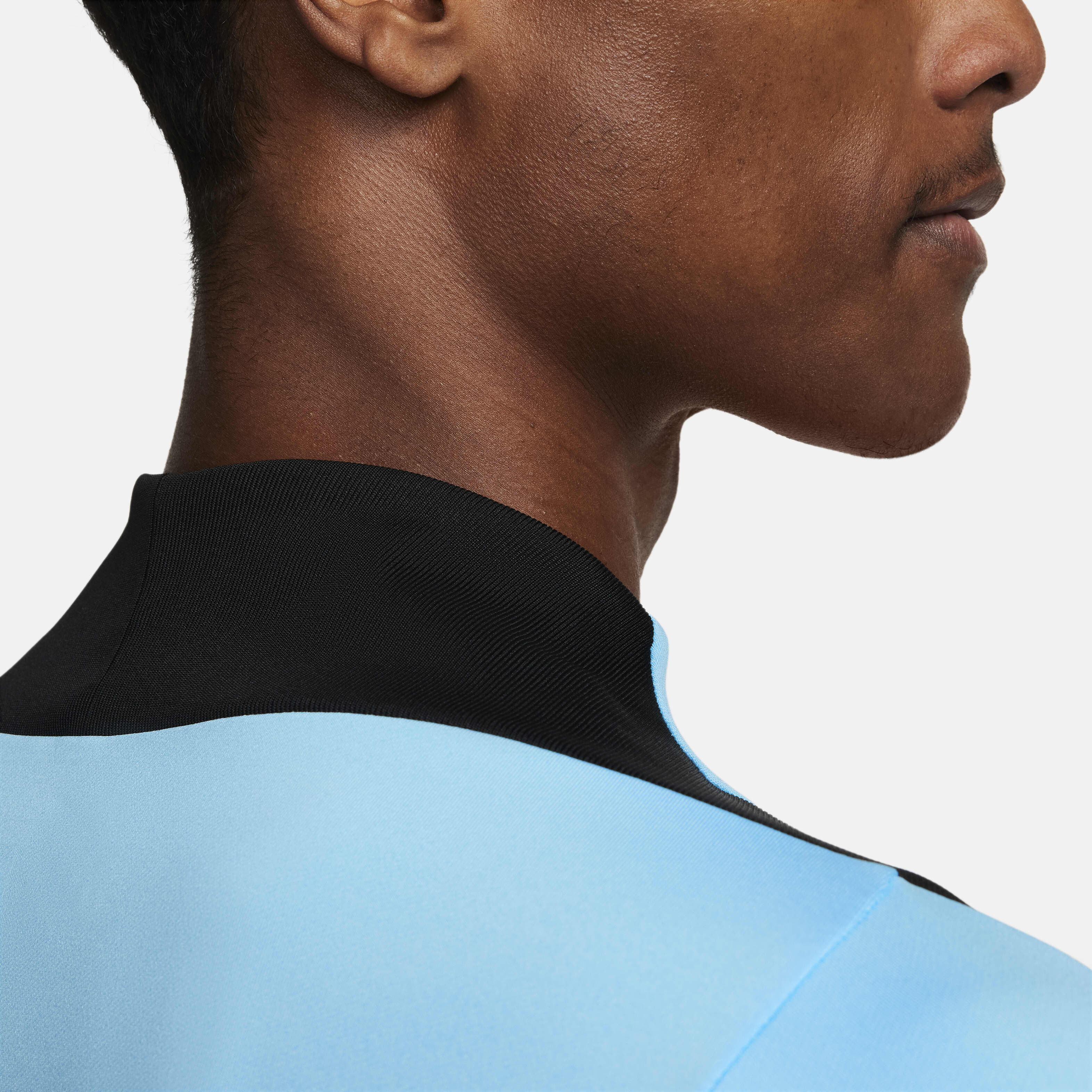 Nike Strike image number 5