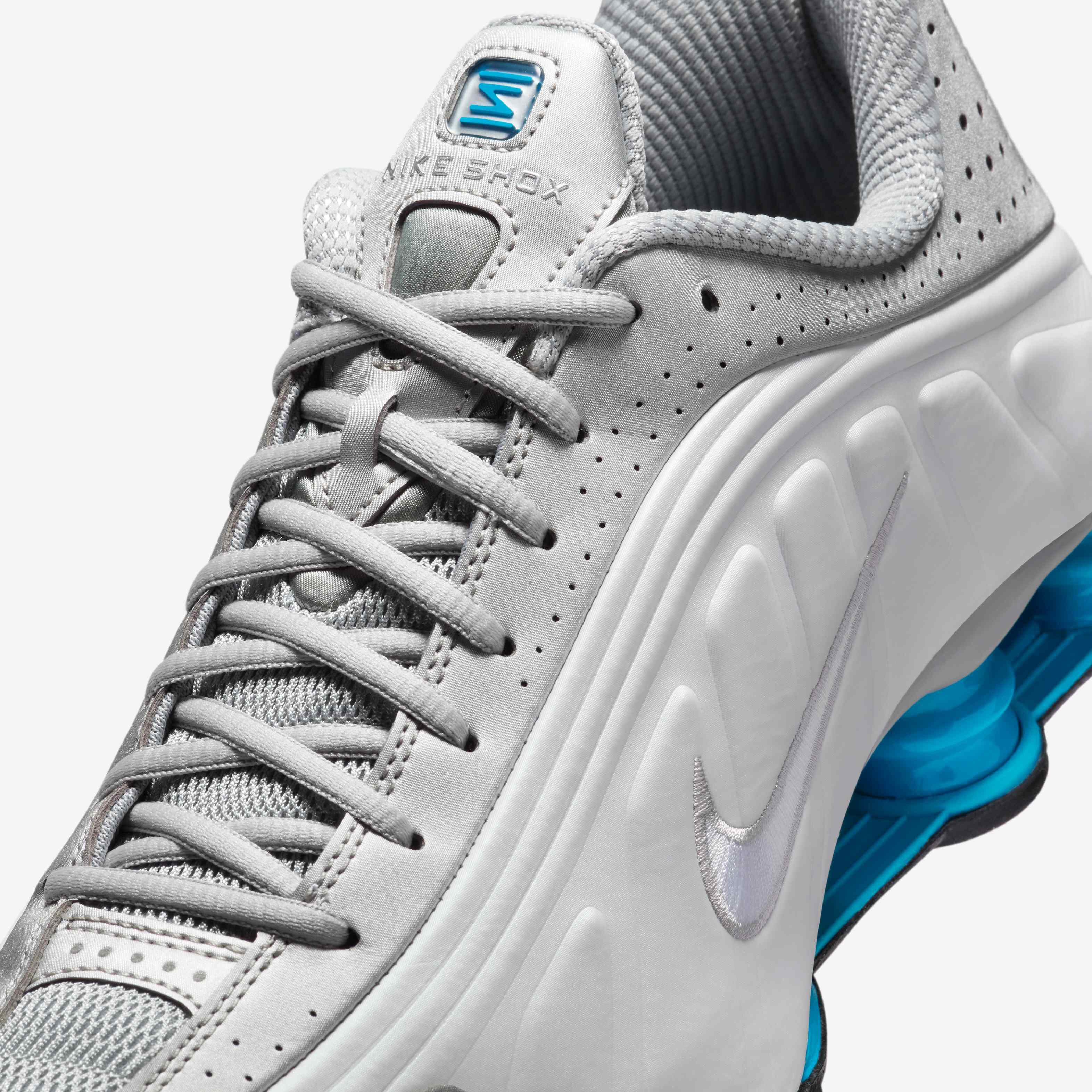 Nike Shox R4 image number 6