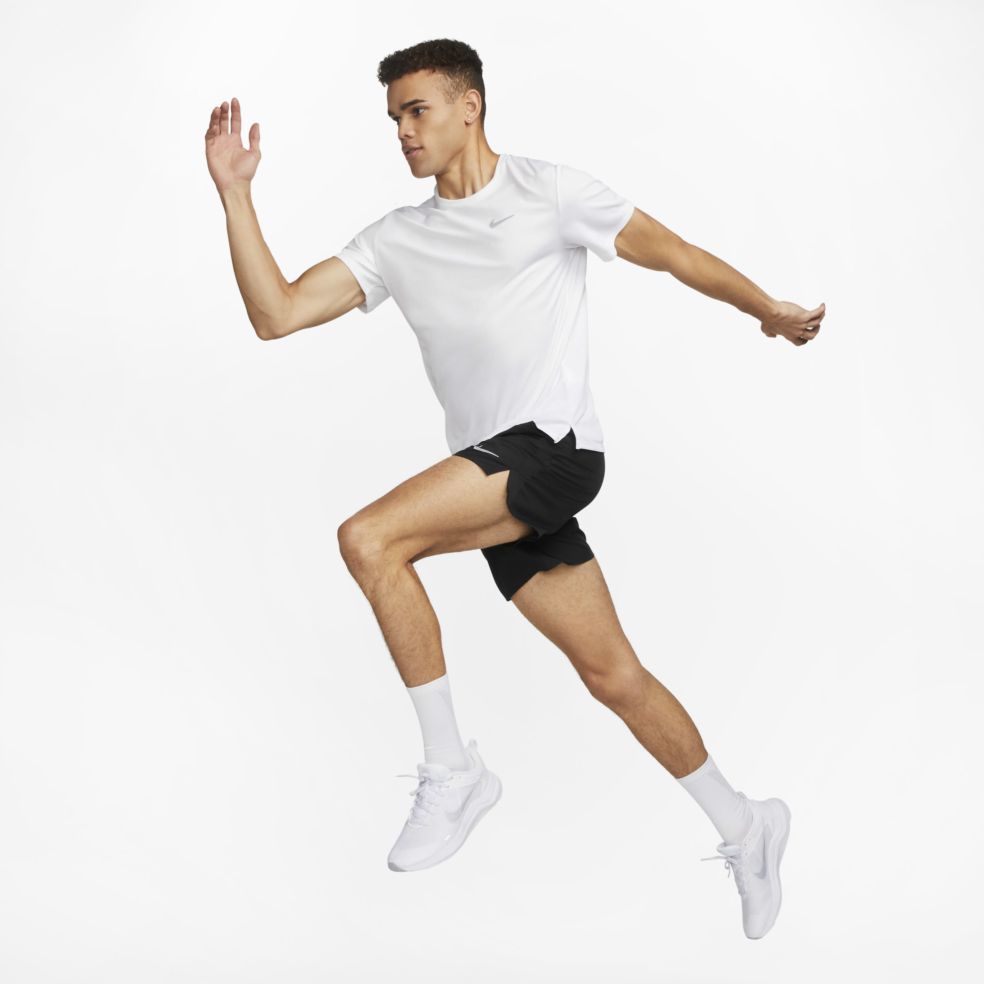 Nike Miler image number 4