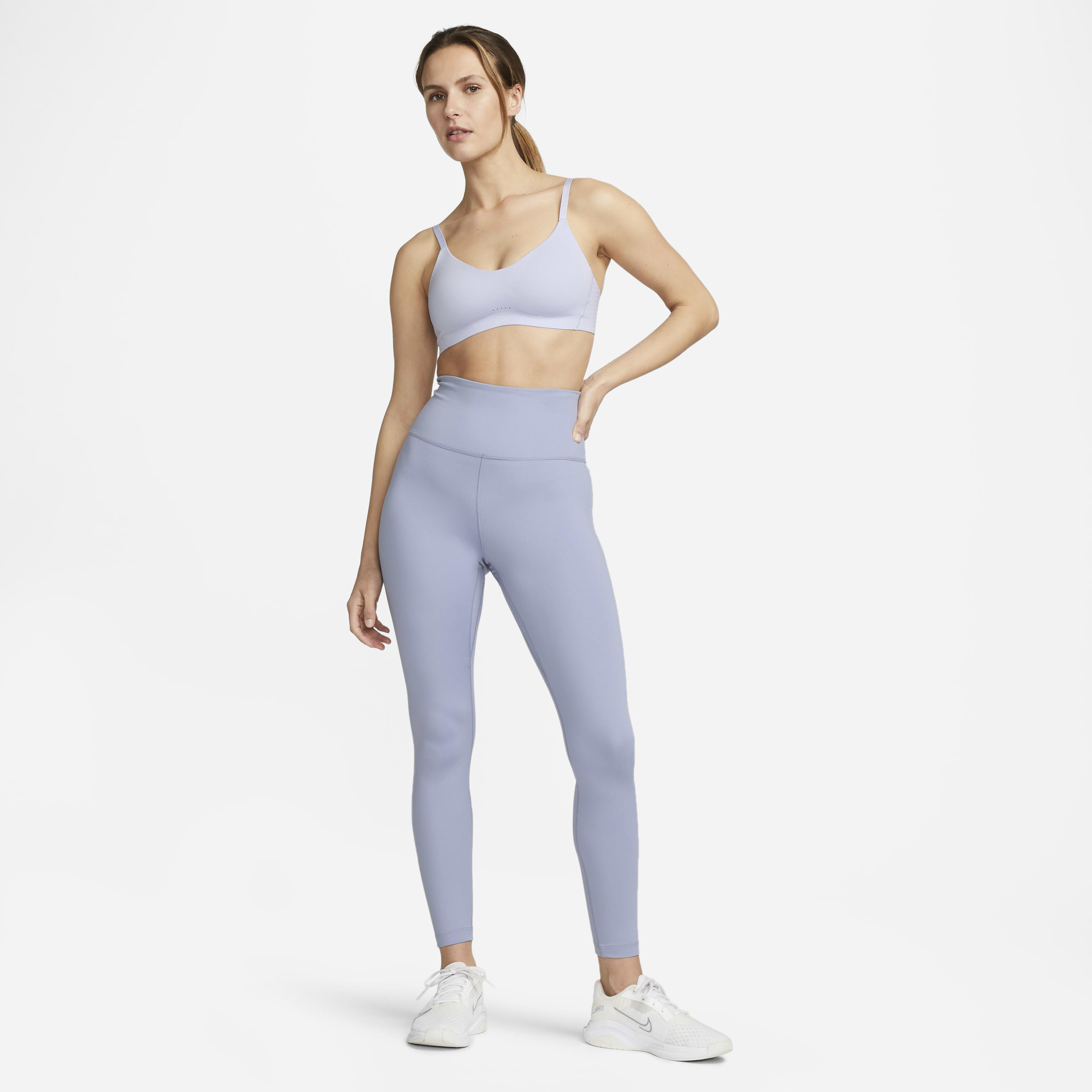 Nike Alate Minimalist image number 8