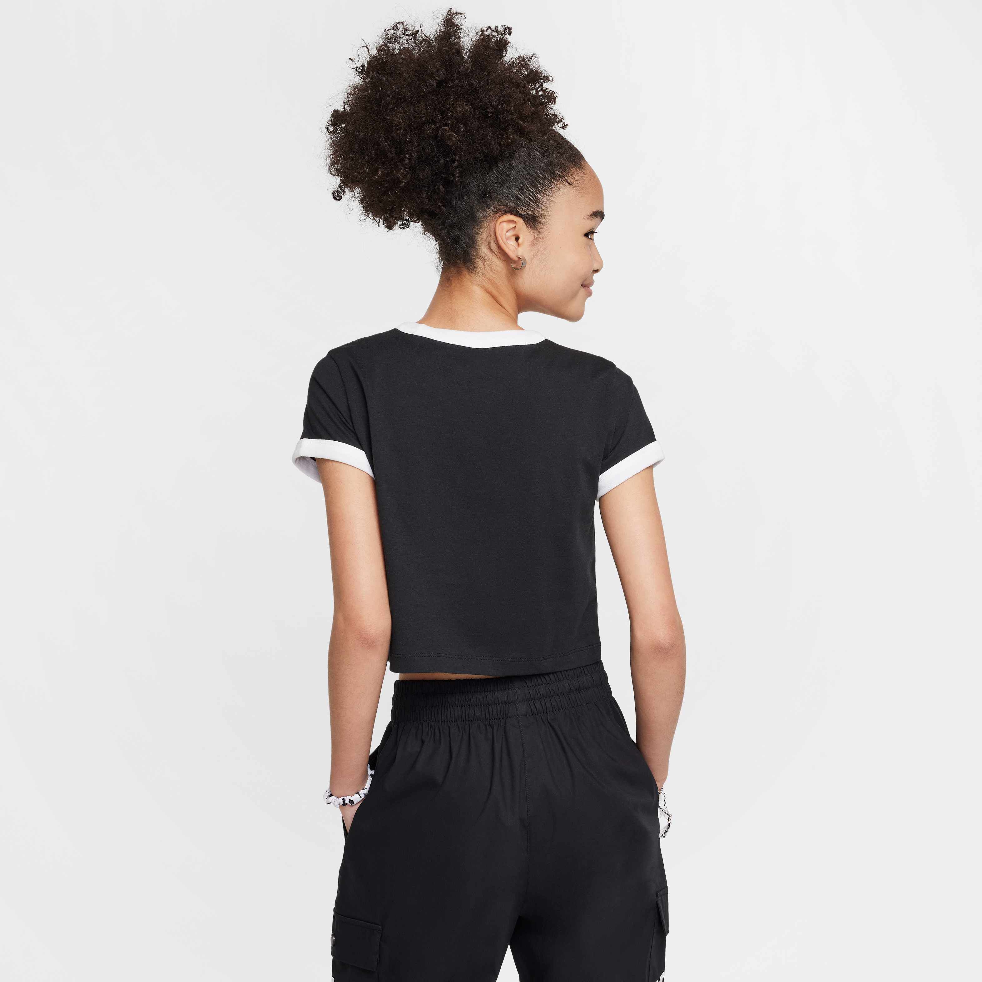 نايكي سبورتسوير image number 1