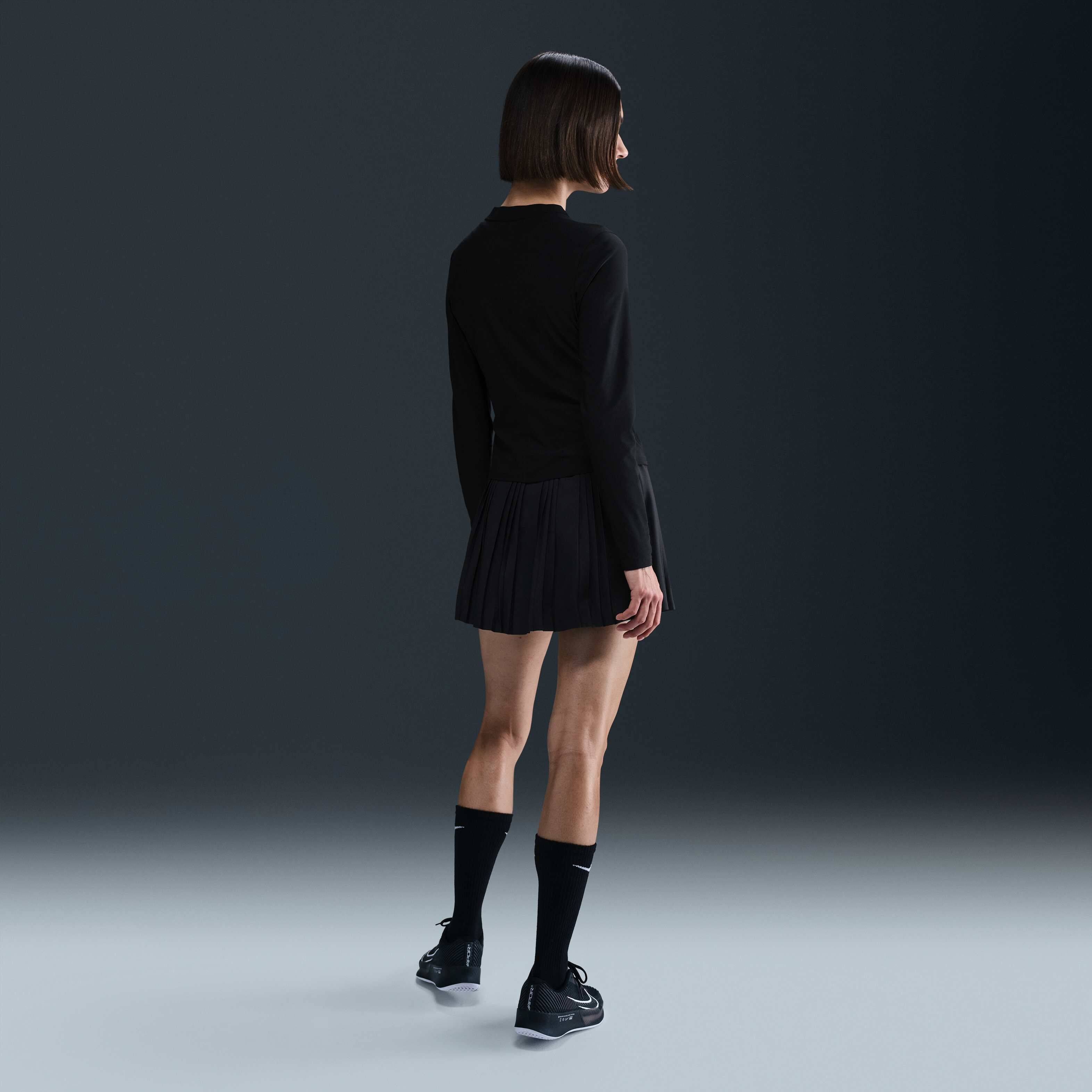 NikeCourt Advantage image number 4