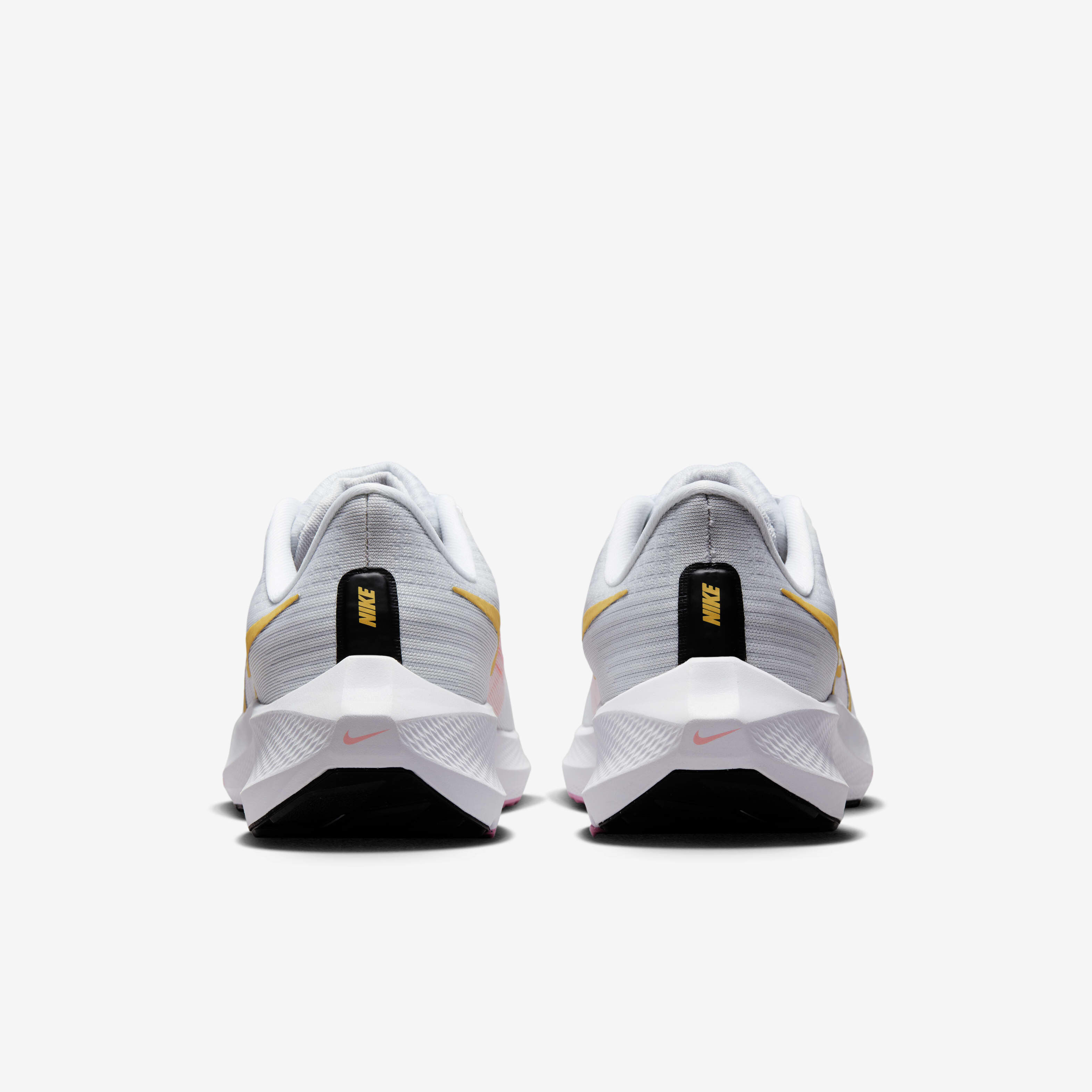 Nike Pegasus 39 image number 5