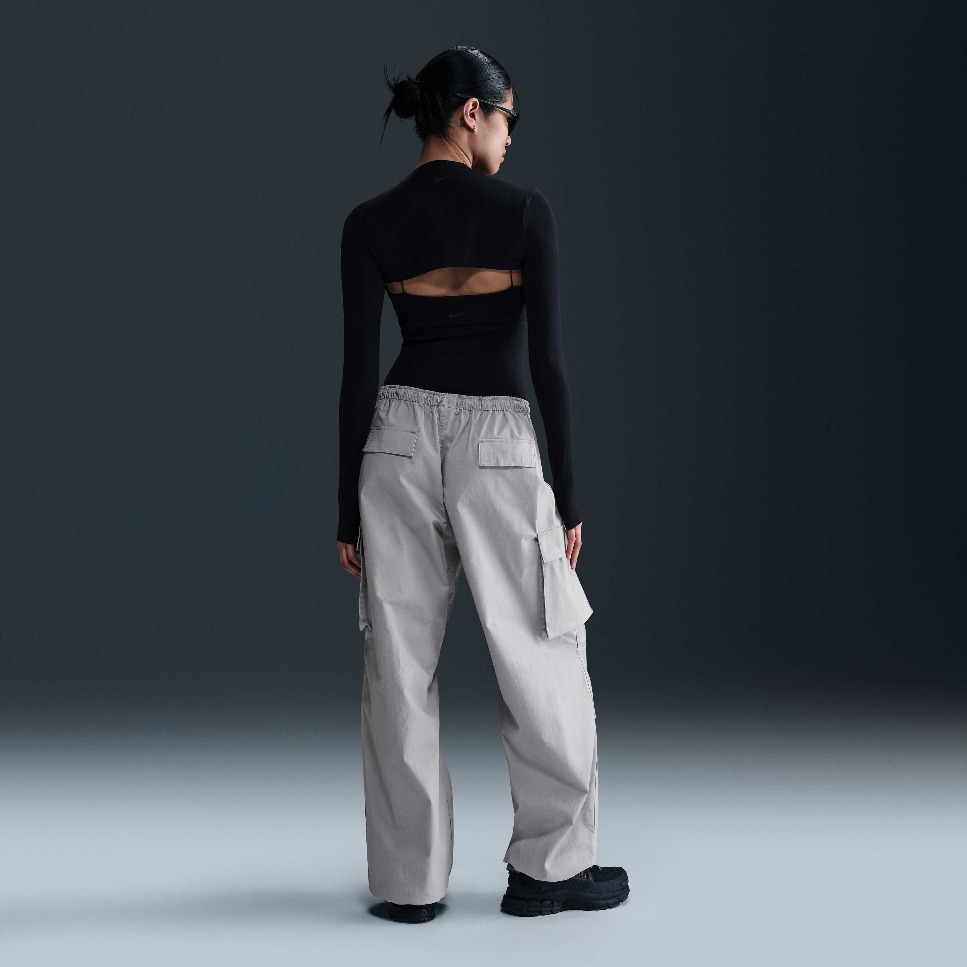 نايكي سبورتسوير ستريت image number 3