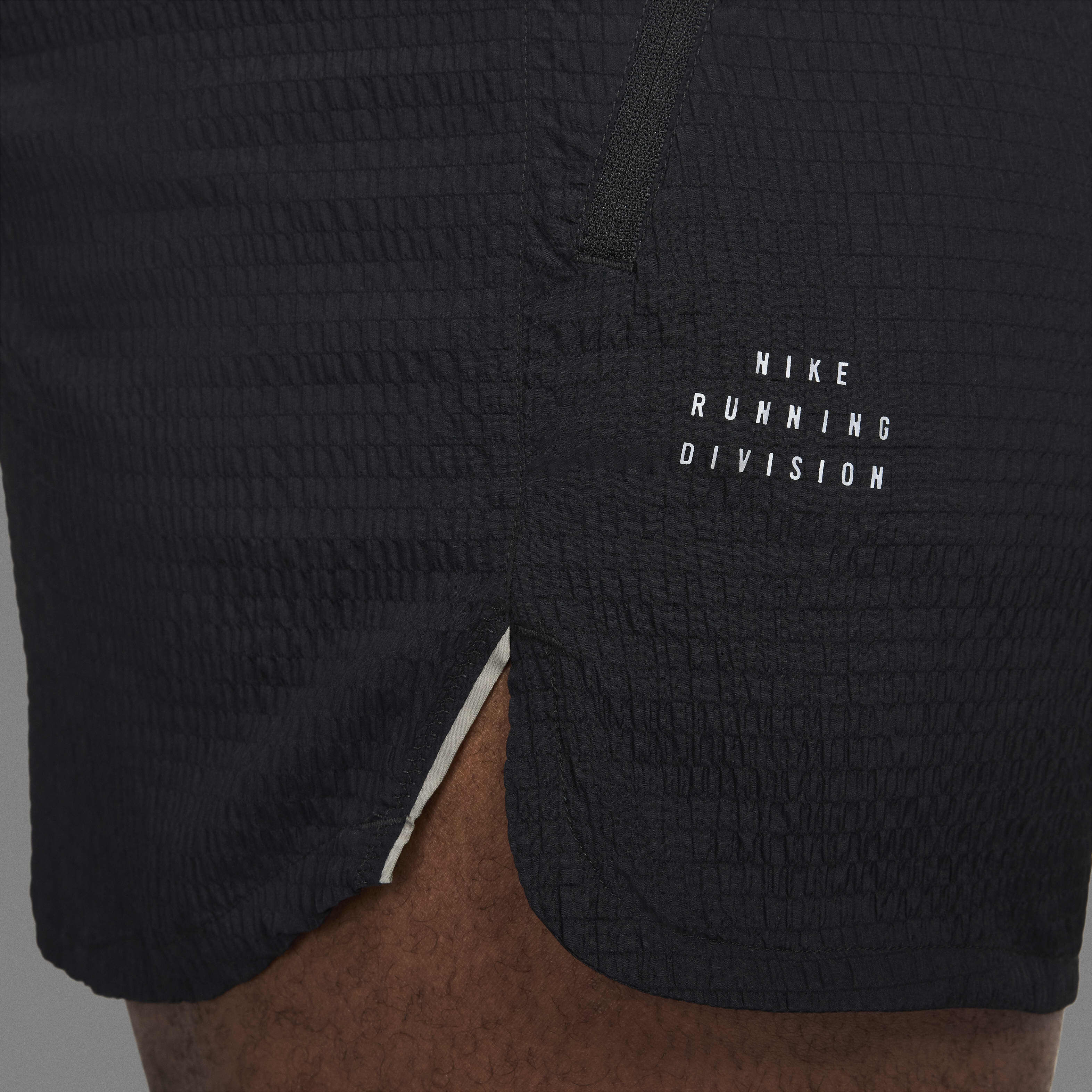 Nike Stride Running Division image number 16