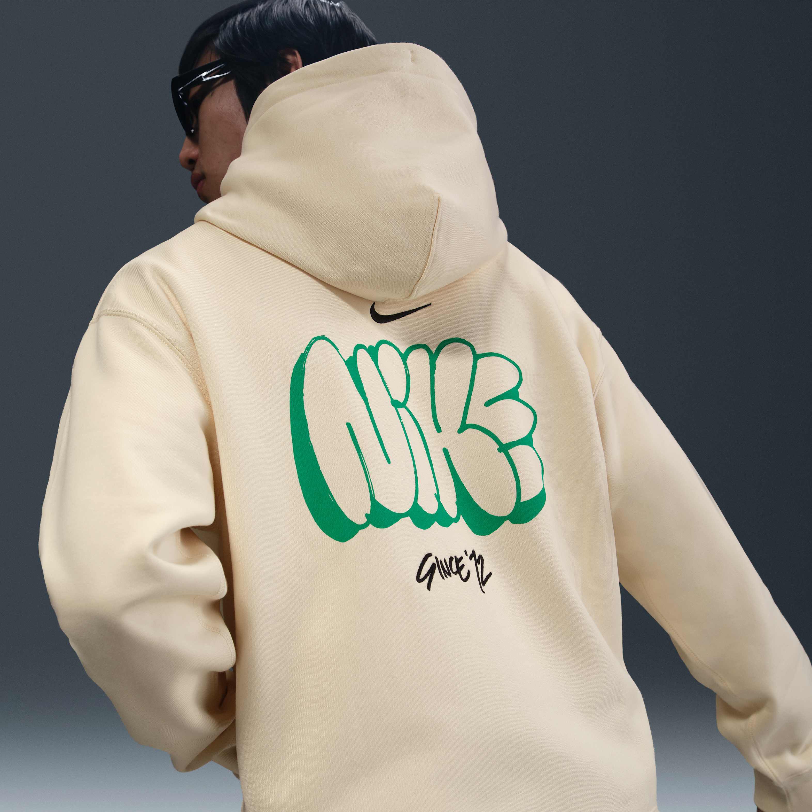 نايكي سولو سووش image number 1