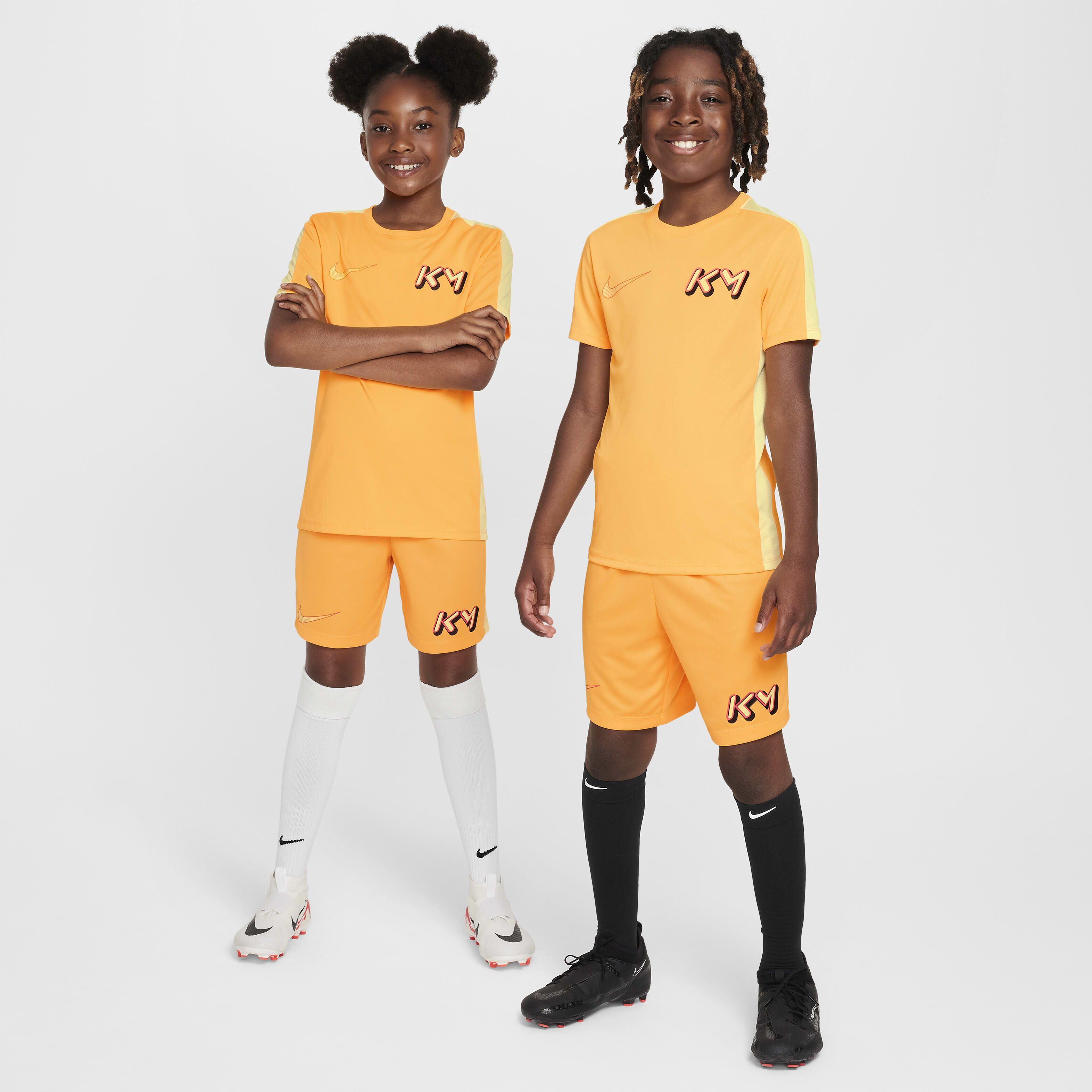 Nike gs 36 mbappe store