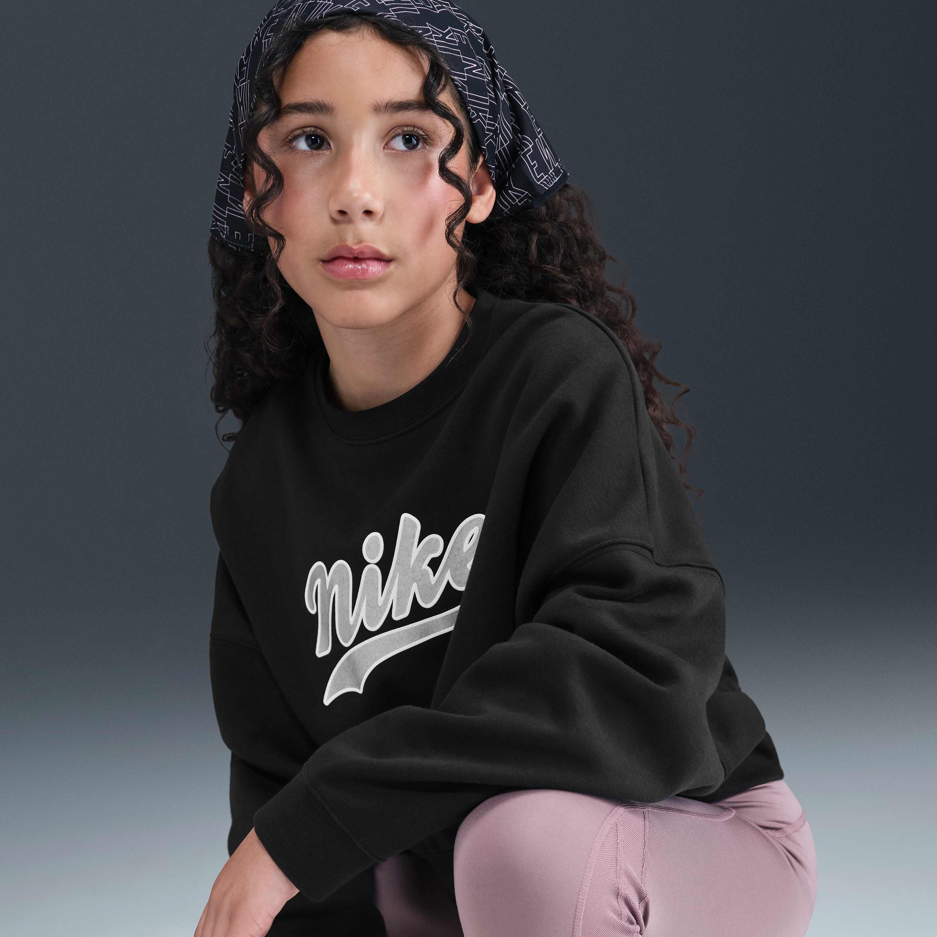 Nike Sportswear image number 2