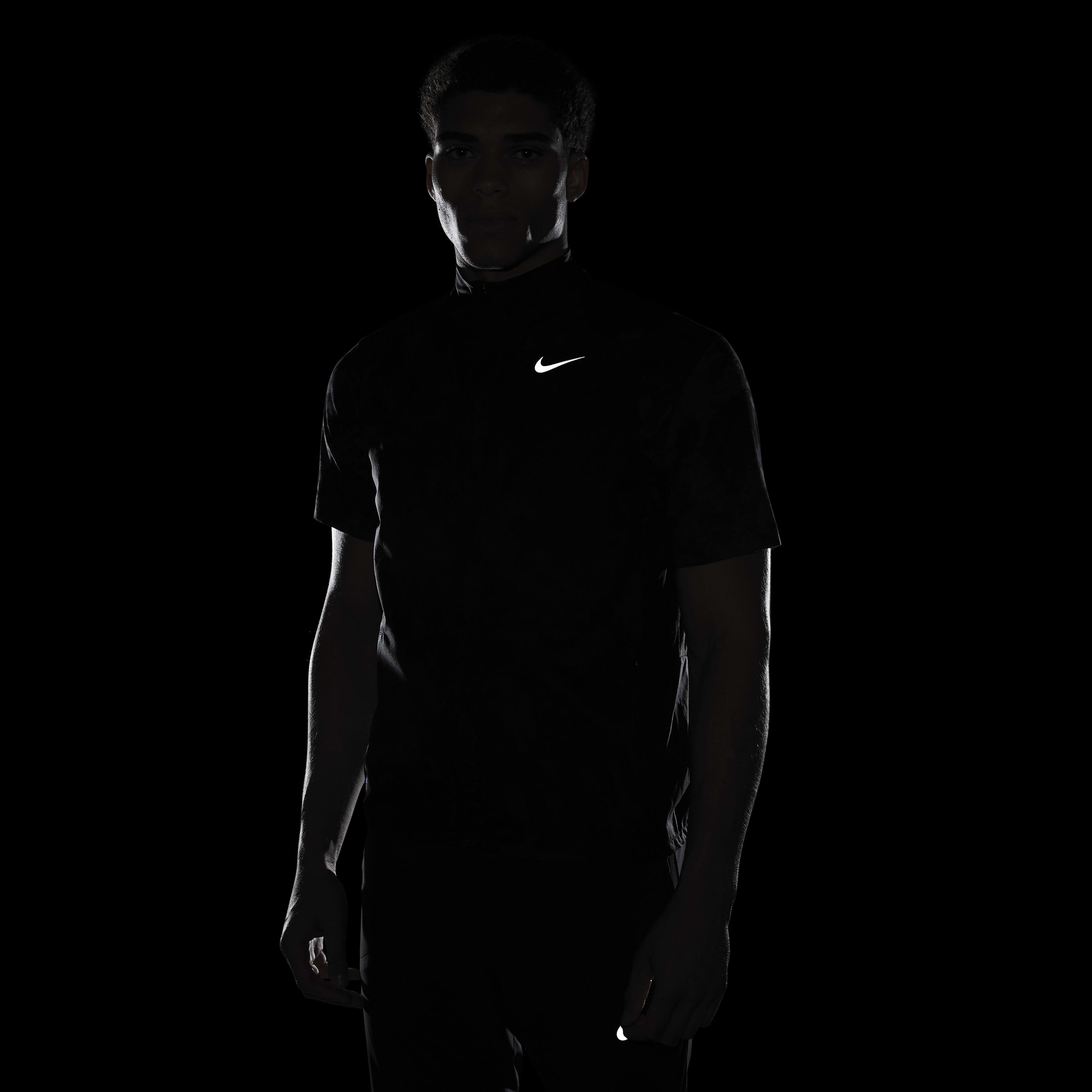 Nike Repel Run Division image number 10