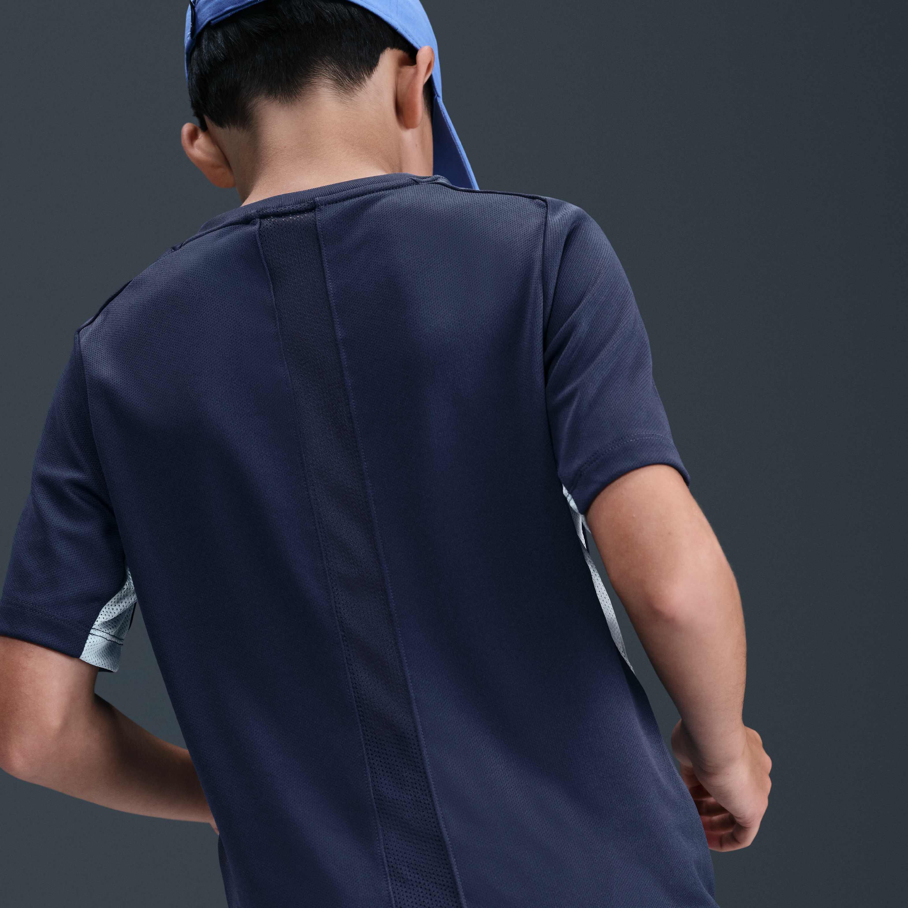 نايكي مالتي image number 1