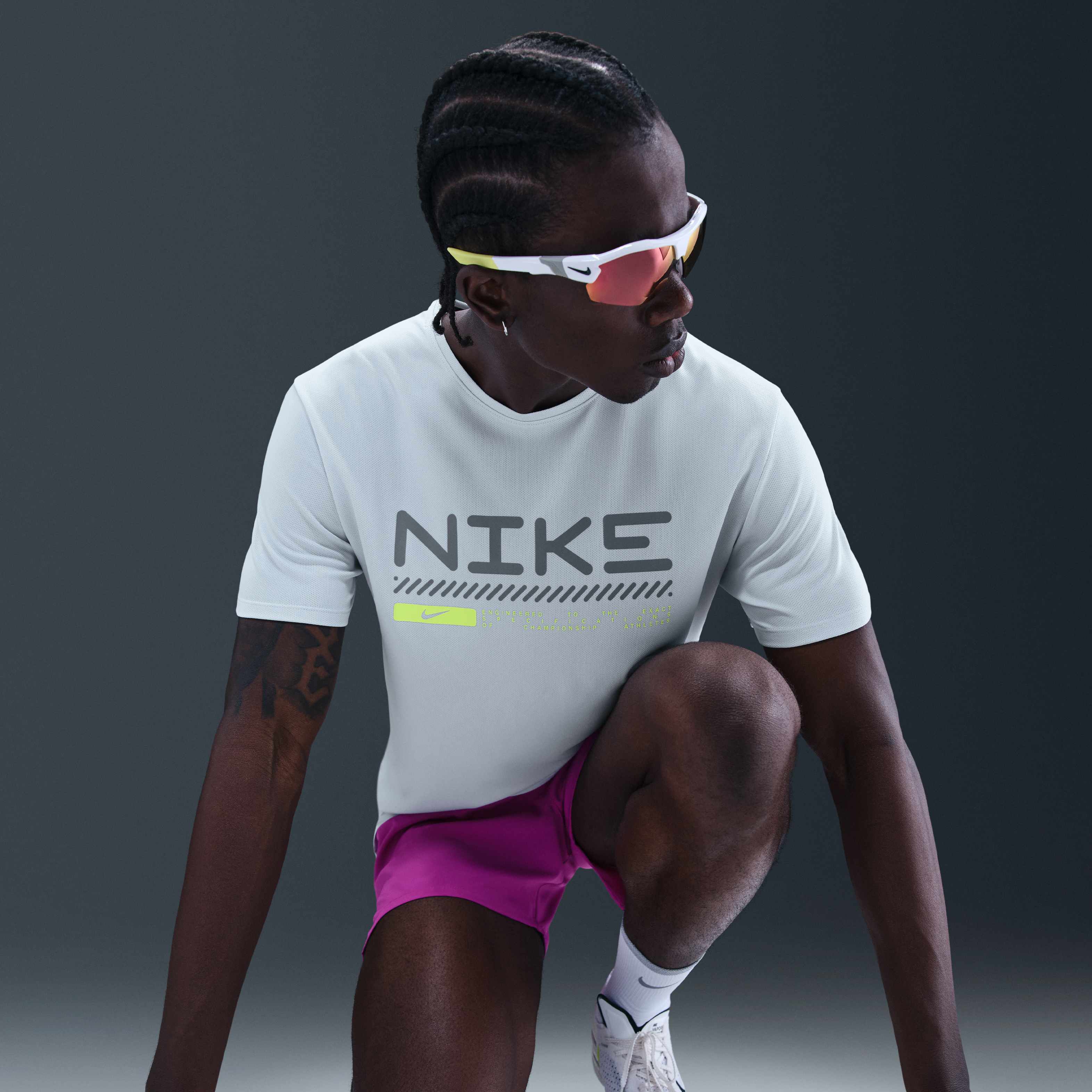 Nike Miler image number 2