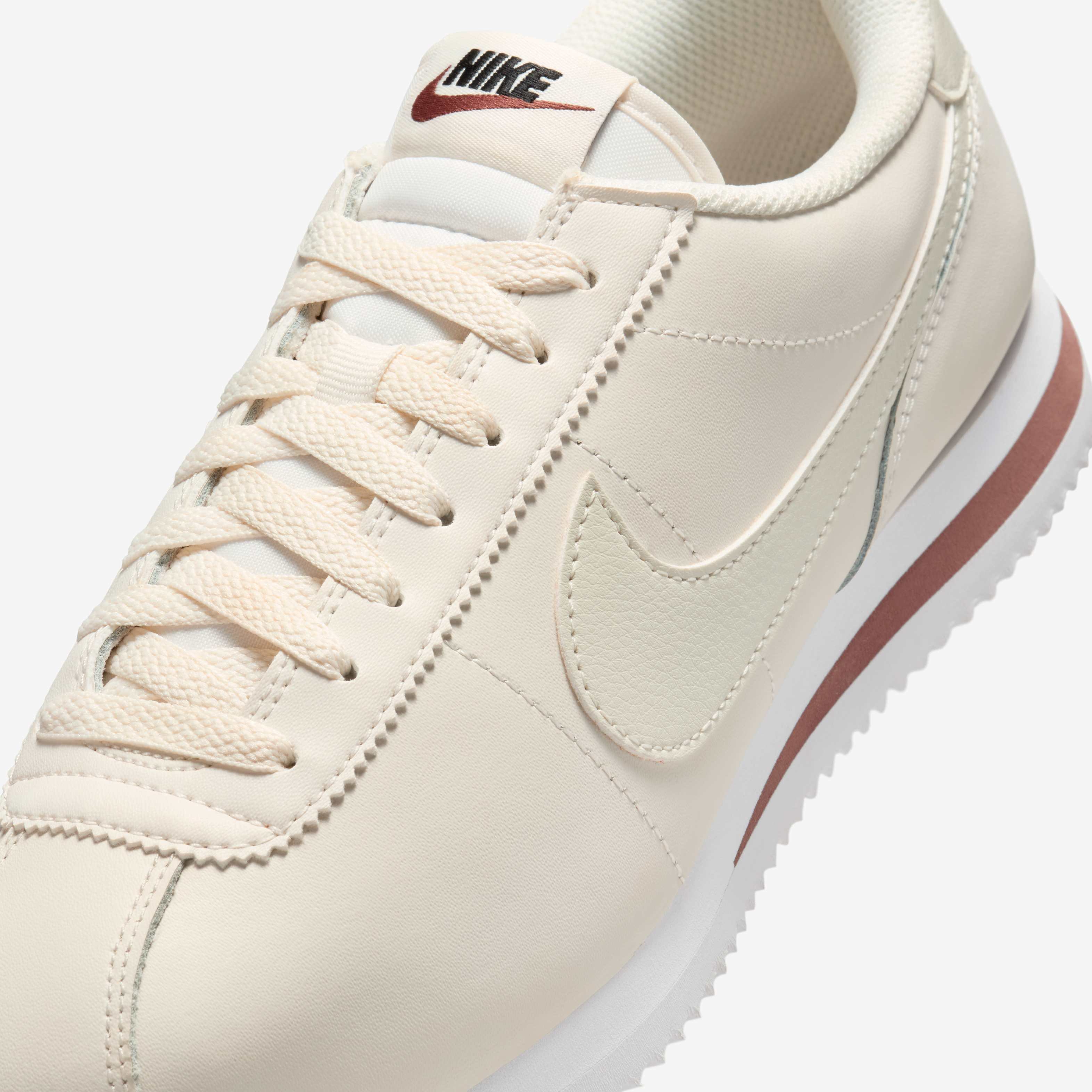 Nike Cortez Leather image number 6