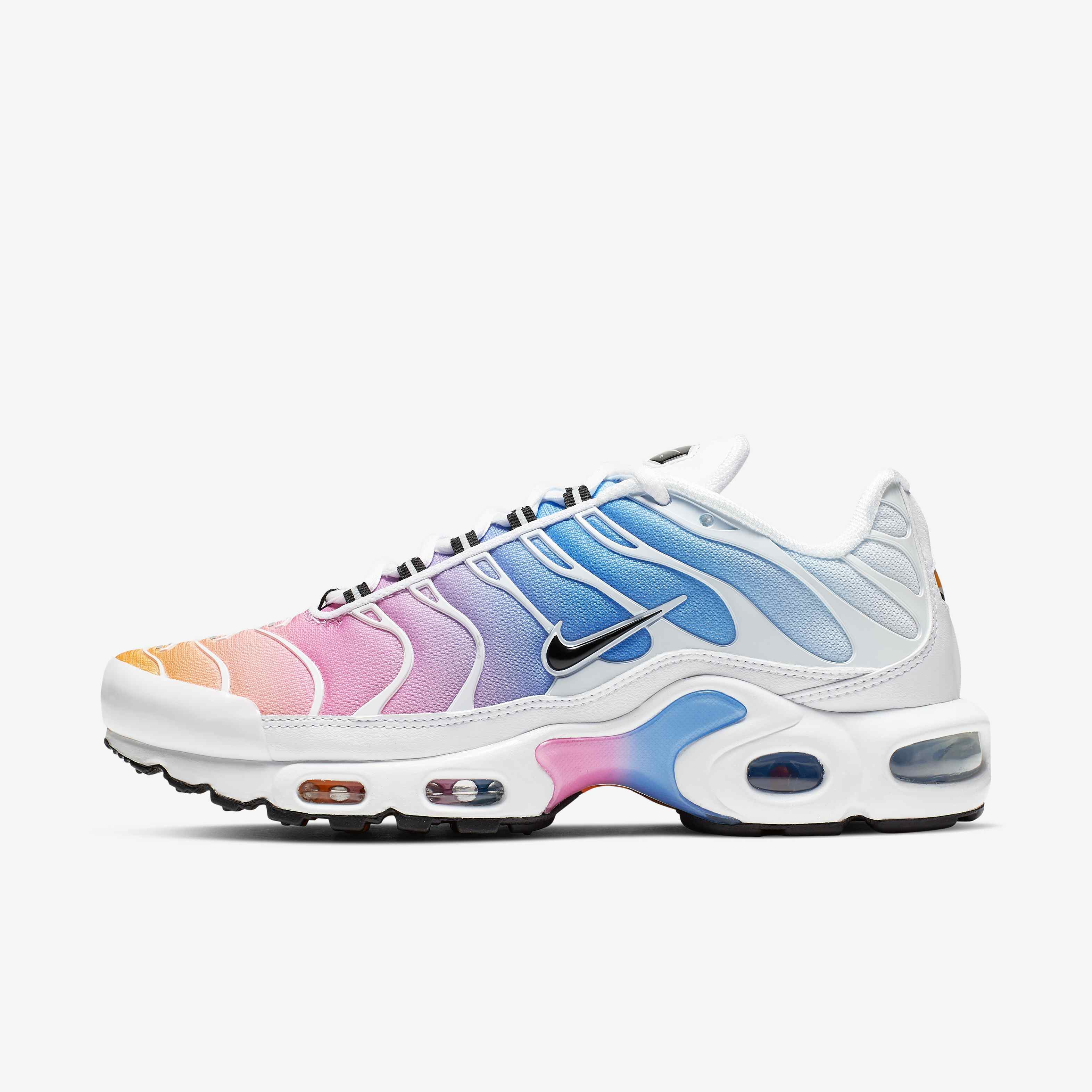 Nike Air Max Plus image number 0