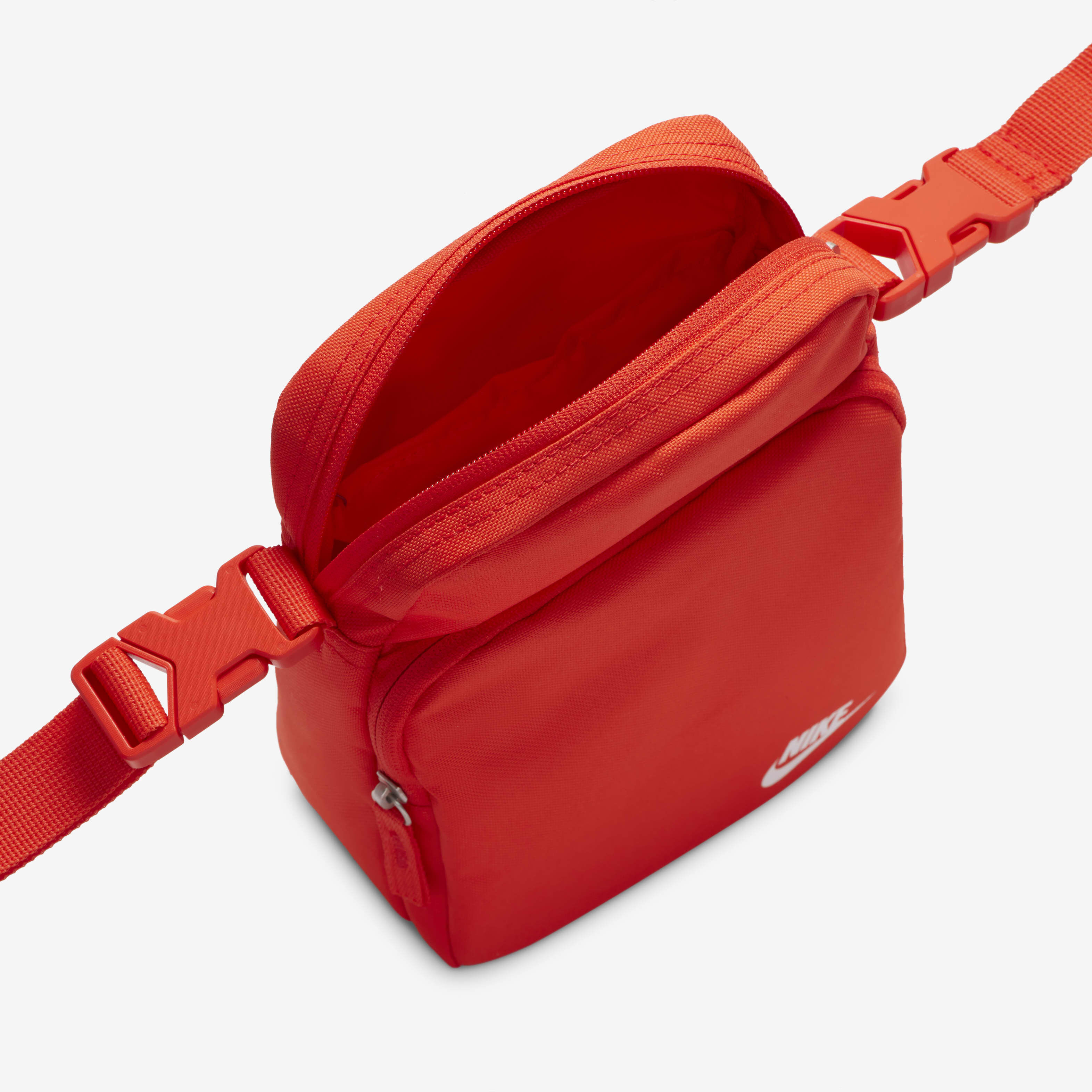 Nike Heritage image number 4