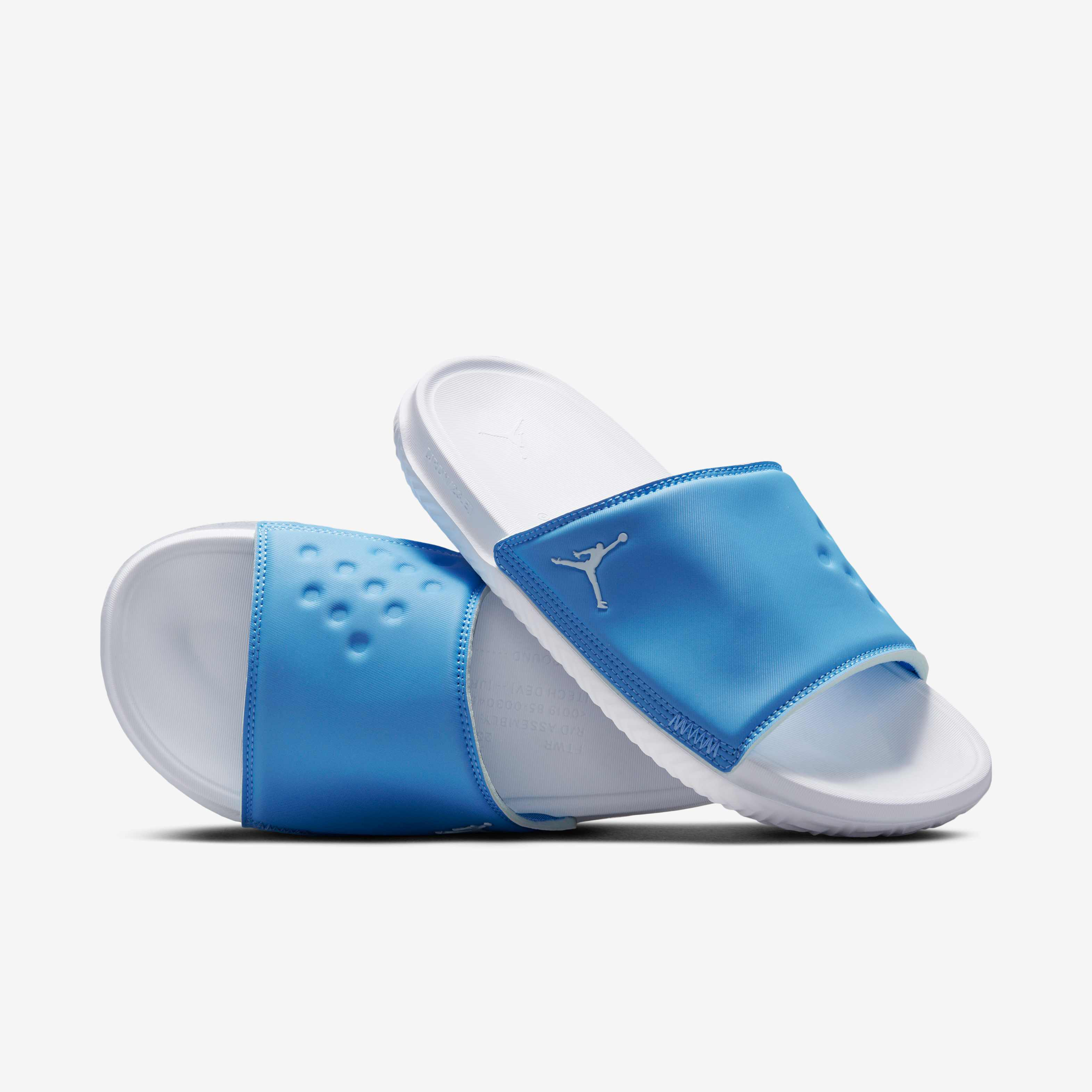 play slides tenis jordan play