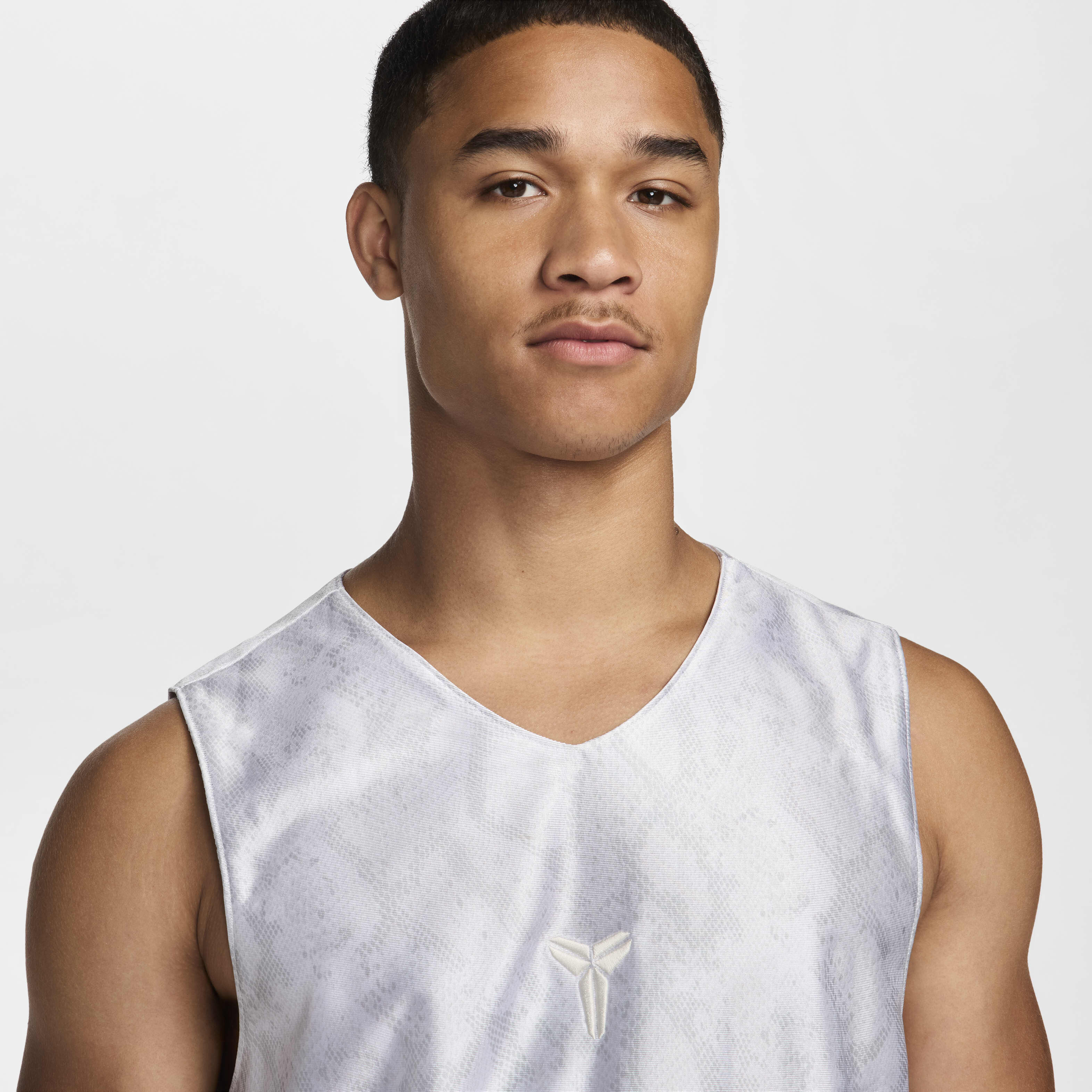 ウェア NIKE kobe reversible basketball jersey Nike Kobe Dri-FIT Reversible Jersey | Foot Locker Canada