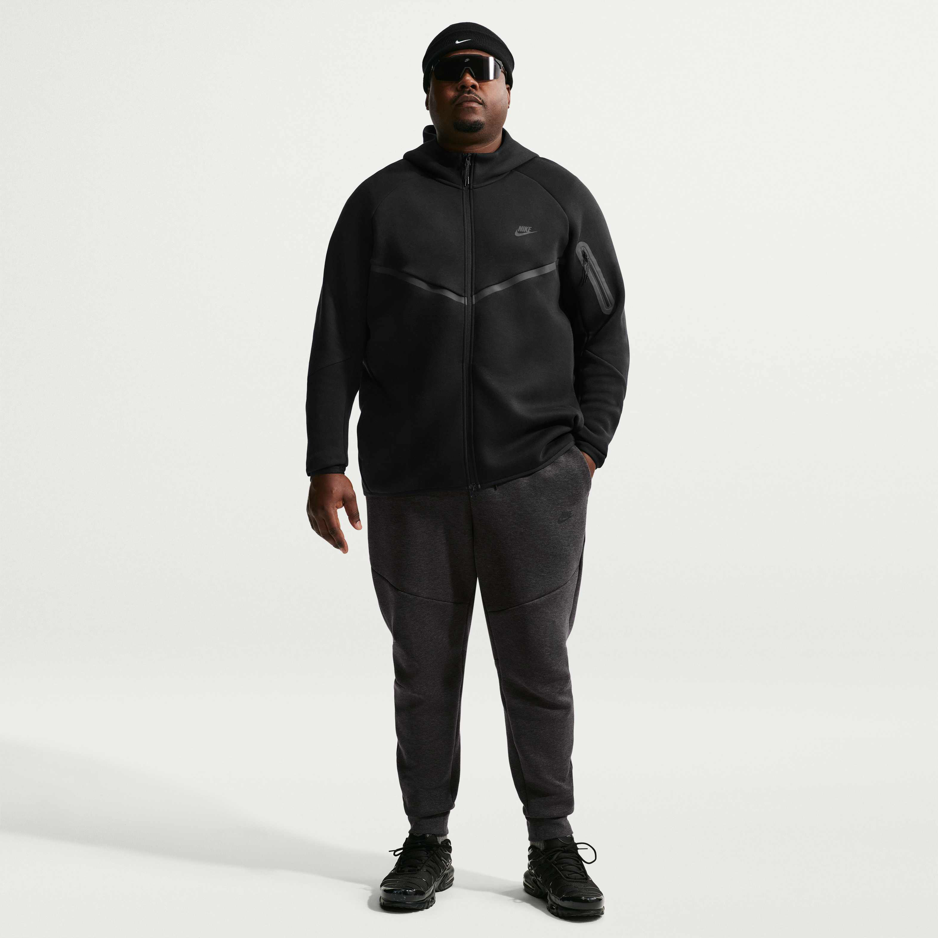 Nike Tech image number 5