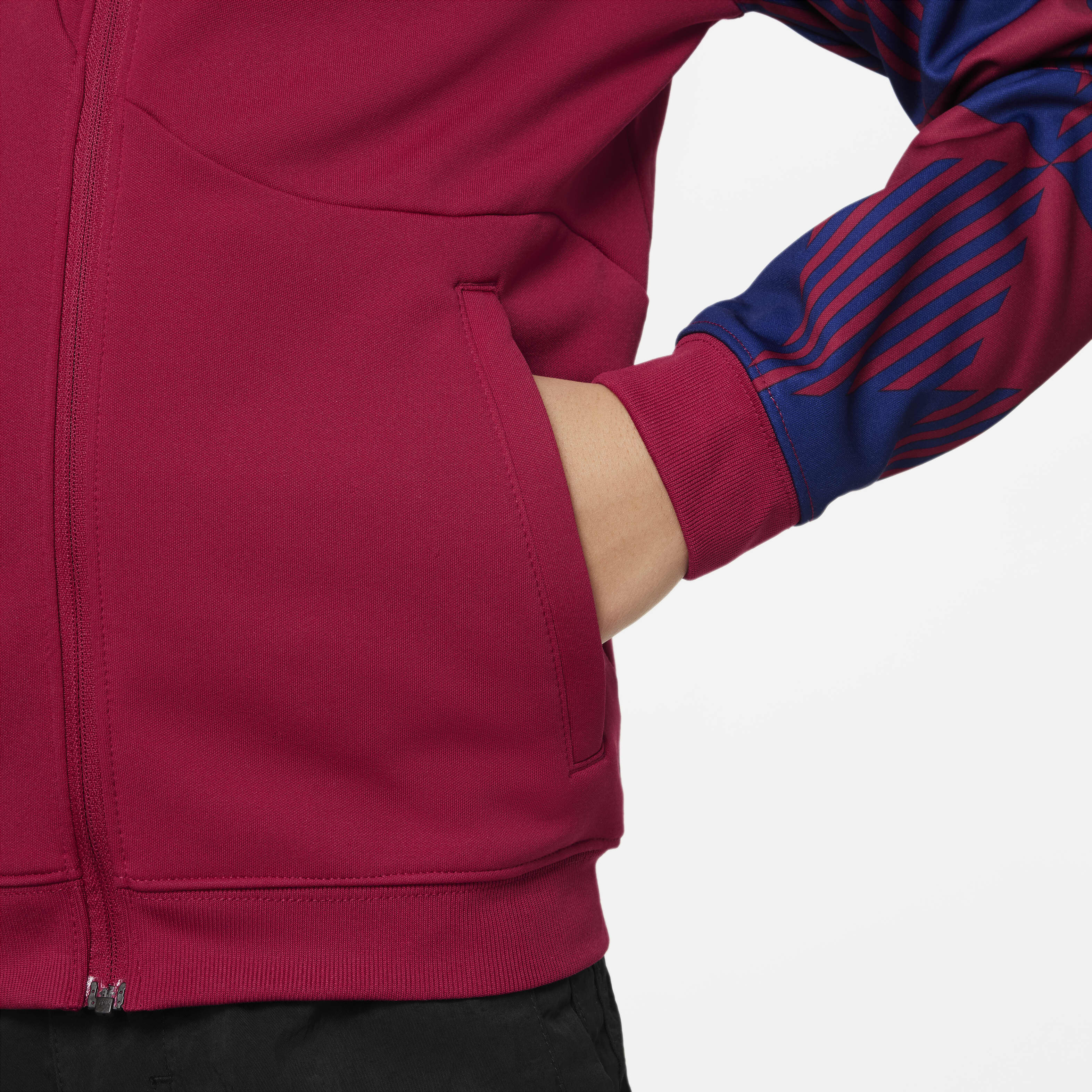 F.C. Barcelona Academy Pro image number 3